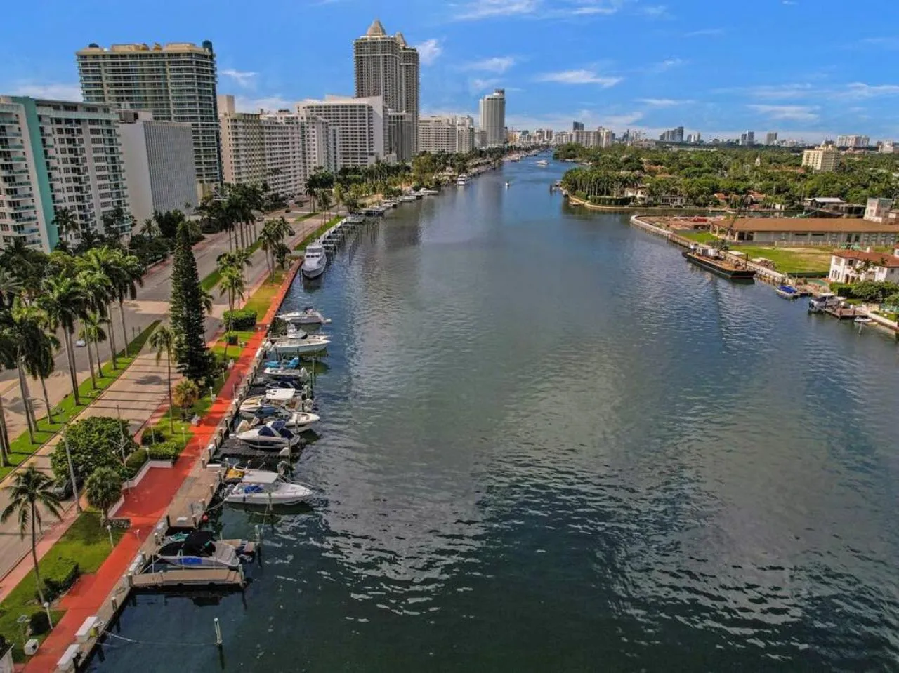 Neighbourhood in Full ocean view Huge private terrace 1002