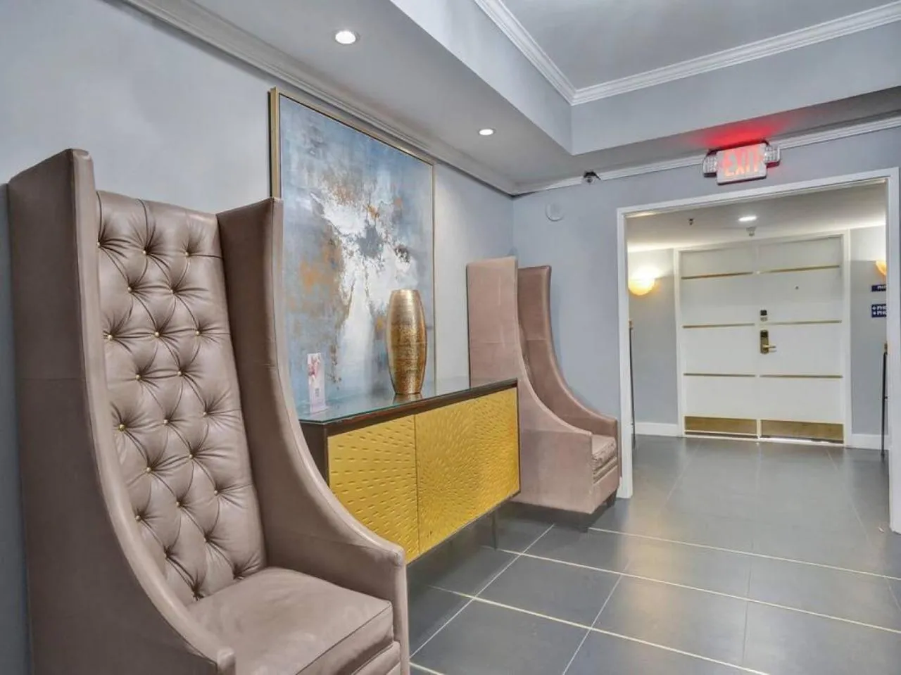 Property building in Full ocean view Huge private terrace 1002