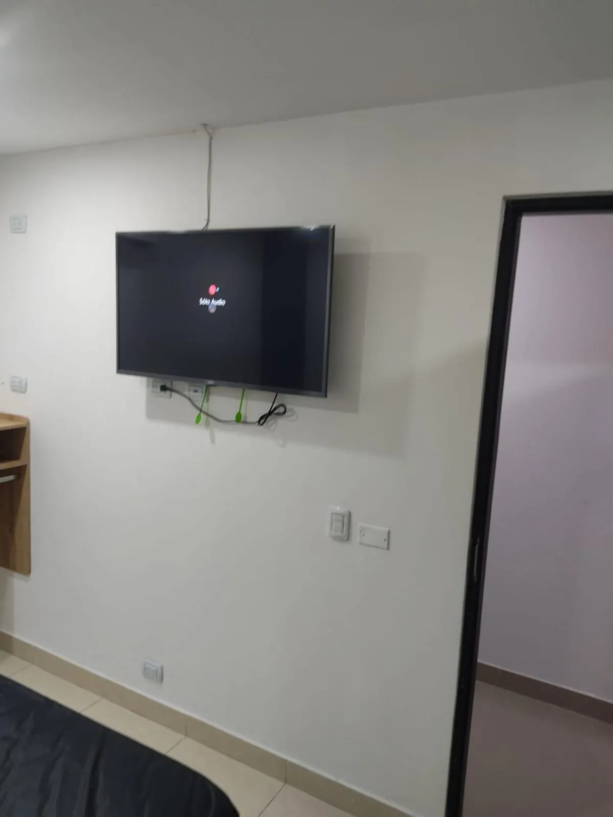 TV and multimedia in Hotel Spa Laureles