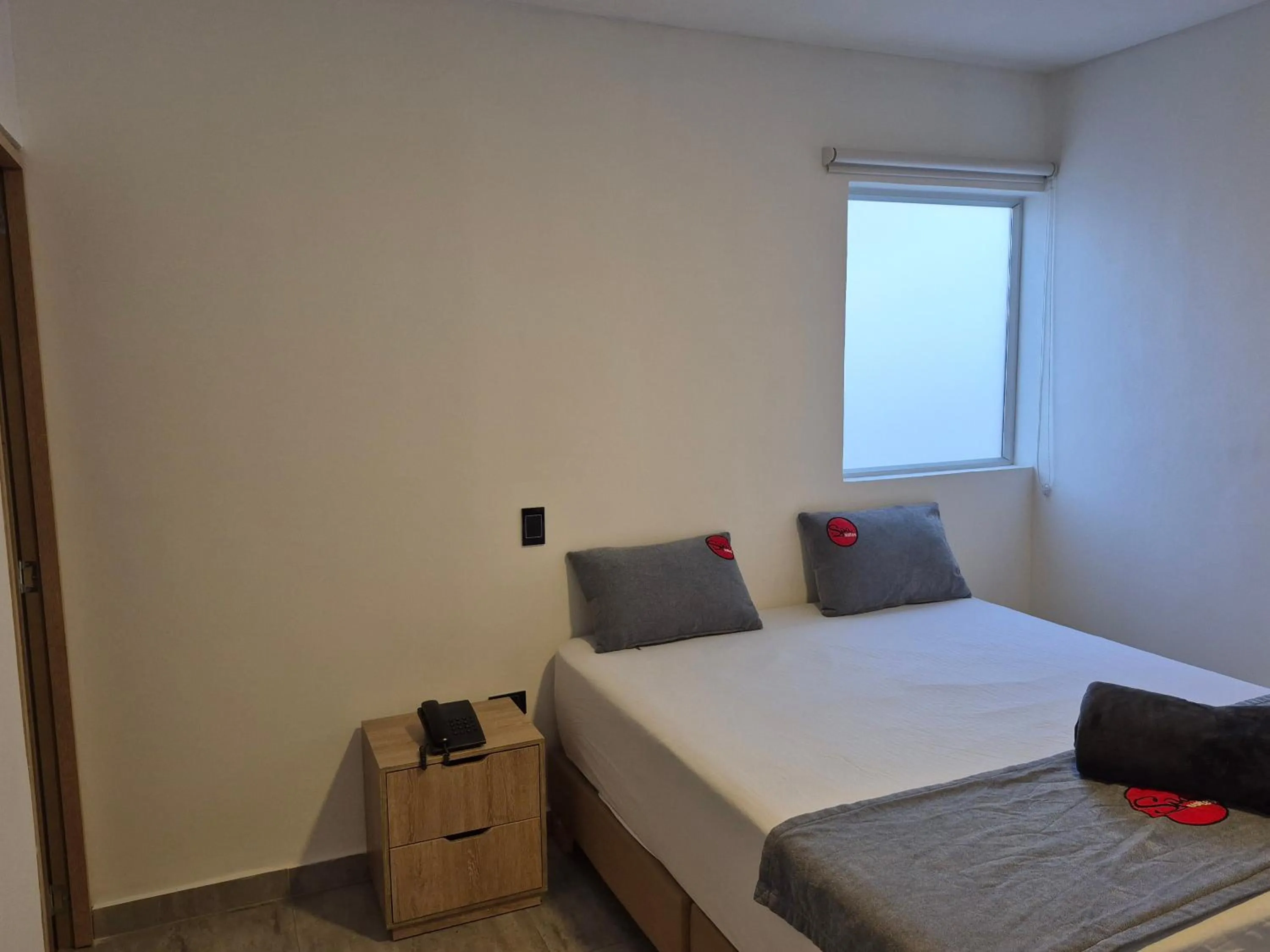 Photo of the whole room, Bed in Hotel Spa Laureles