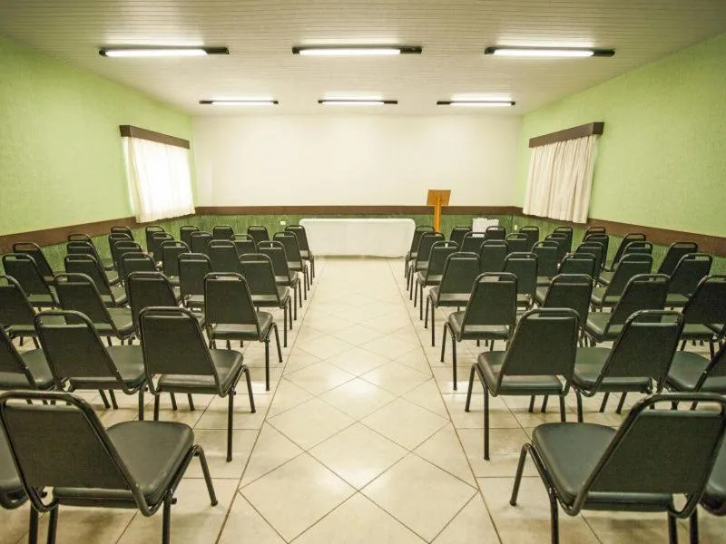 Business facilities in GoldMen Select Maringá