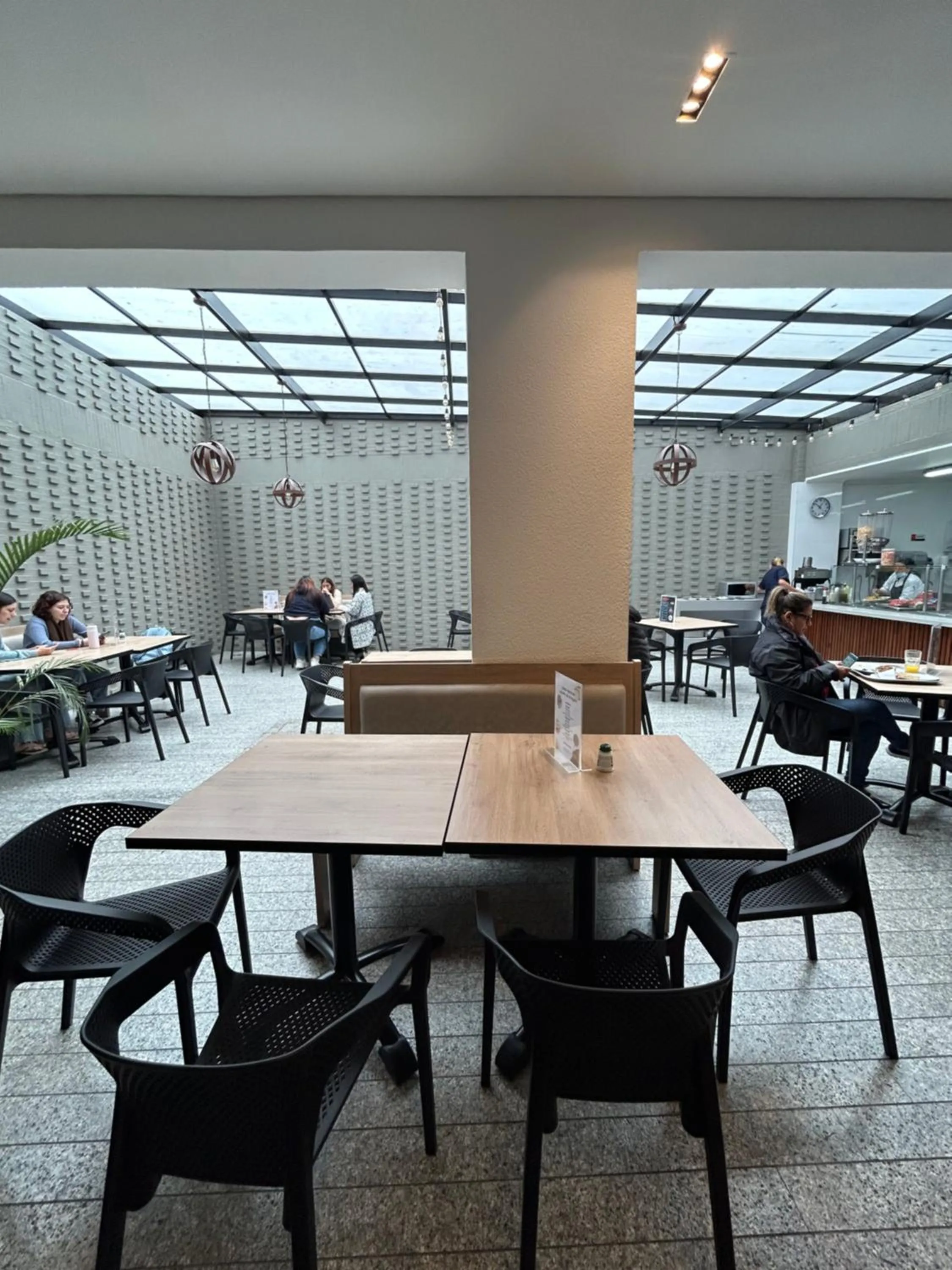 Breakfast in Esstudia 17-4