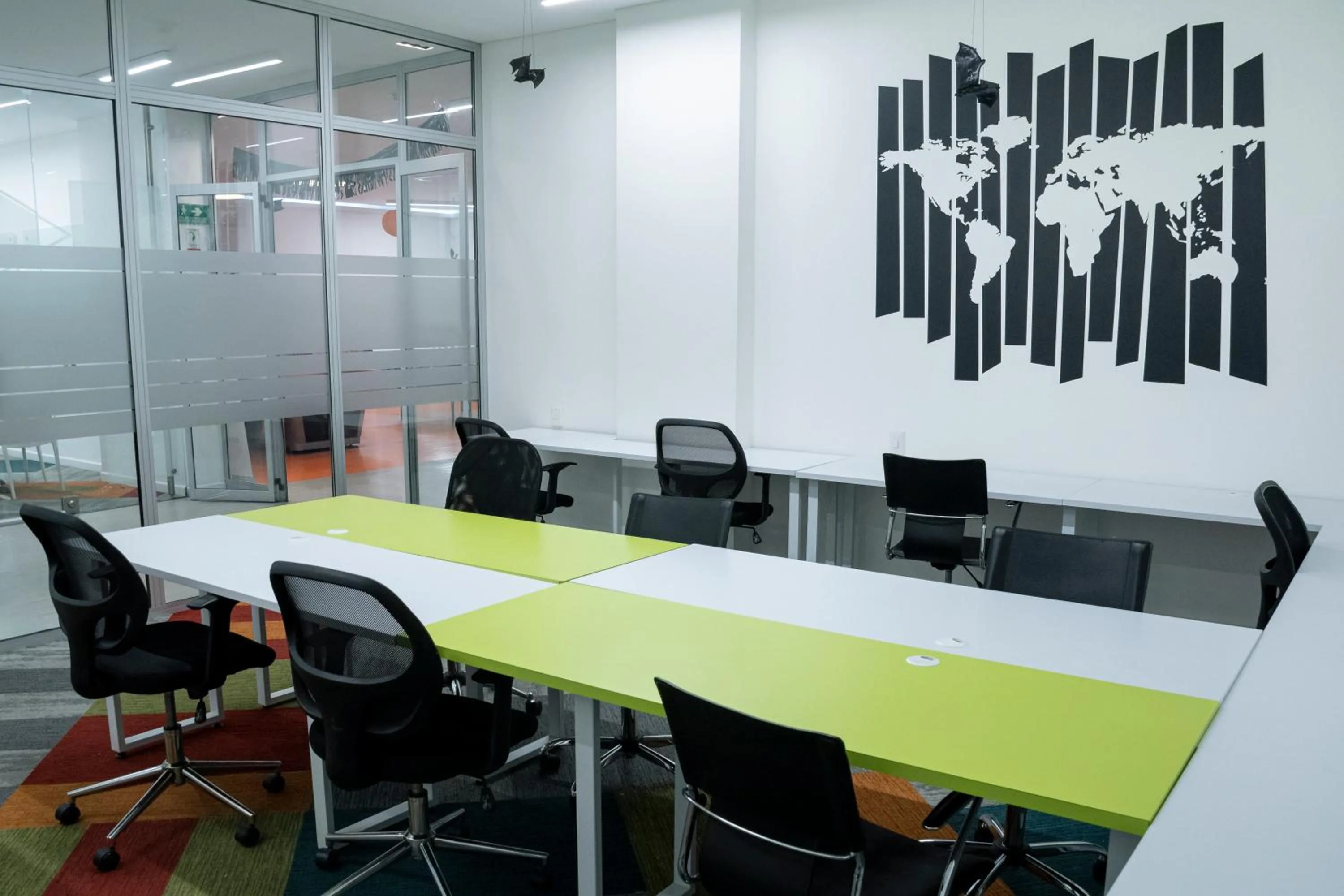 Meeting/conference room in Esstudia 17-4