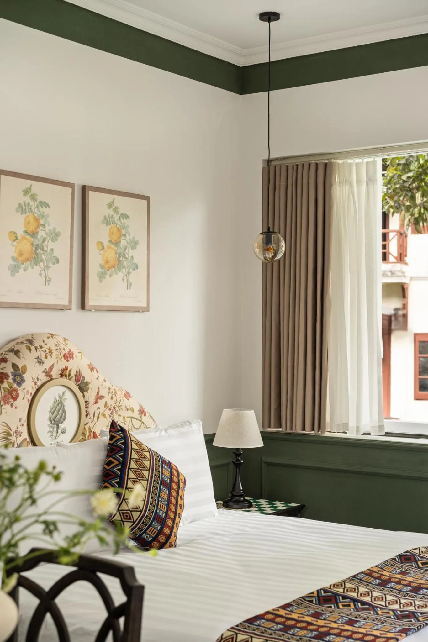 View (from property/room), Bed in The Gate Boutique Hotel Sapa