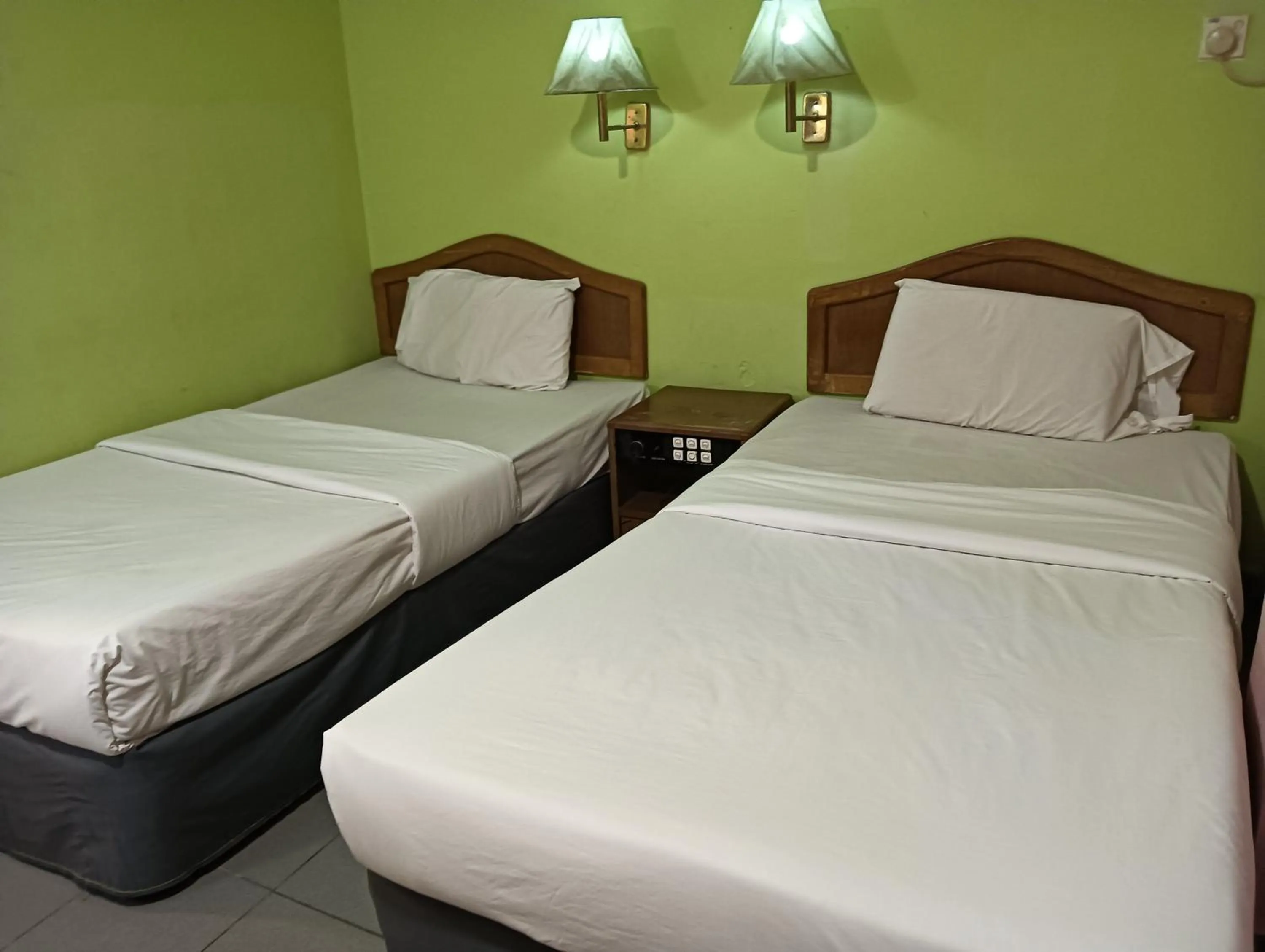 Bedroom, Bed in Hotel O Wawasan Inn