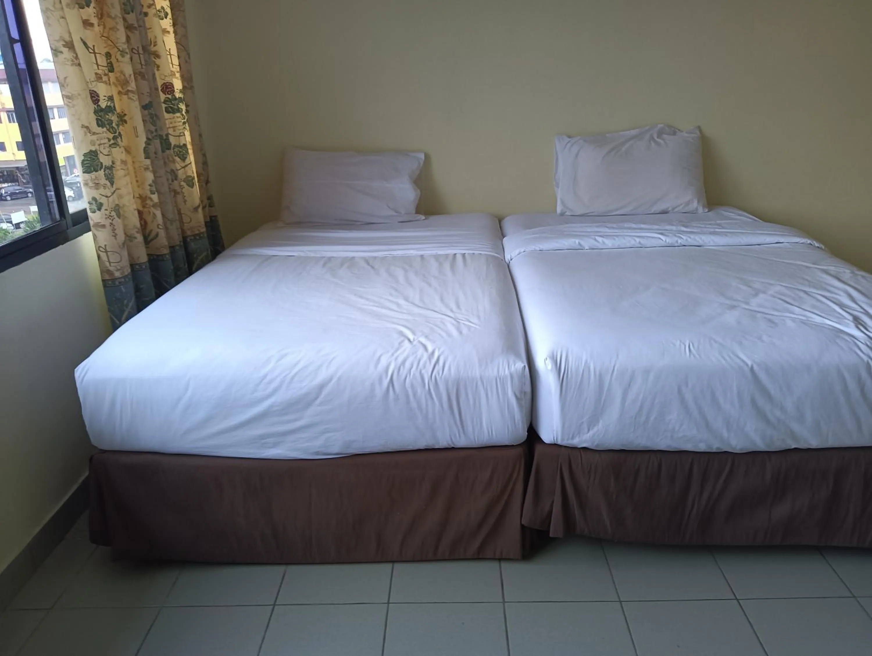 Bedroom, Bed in Hotel O Wawasan Inn