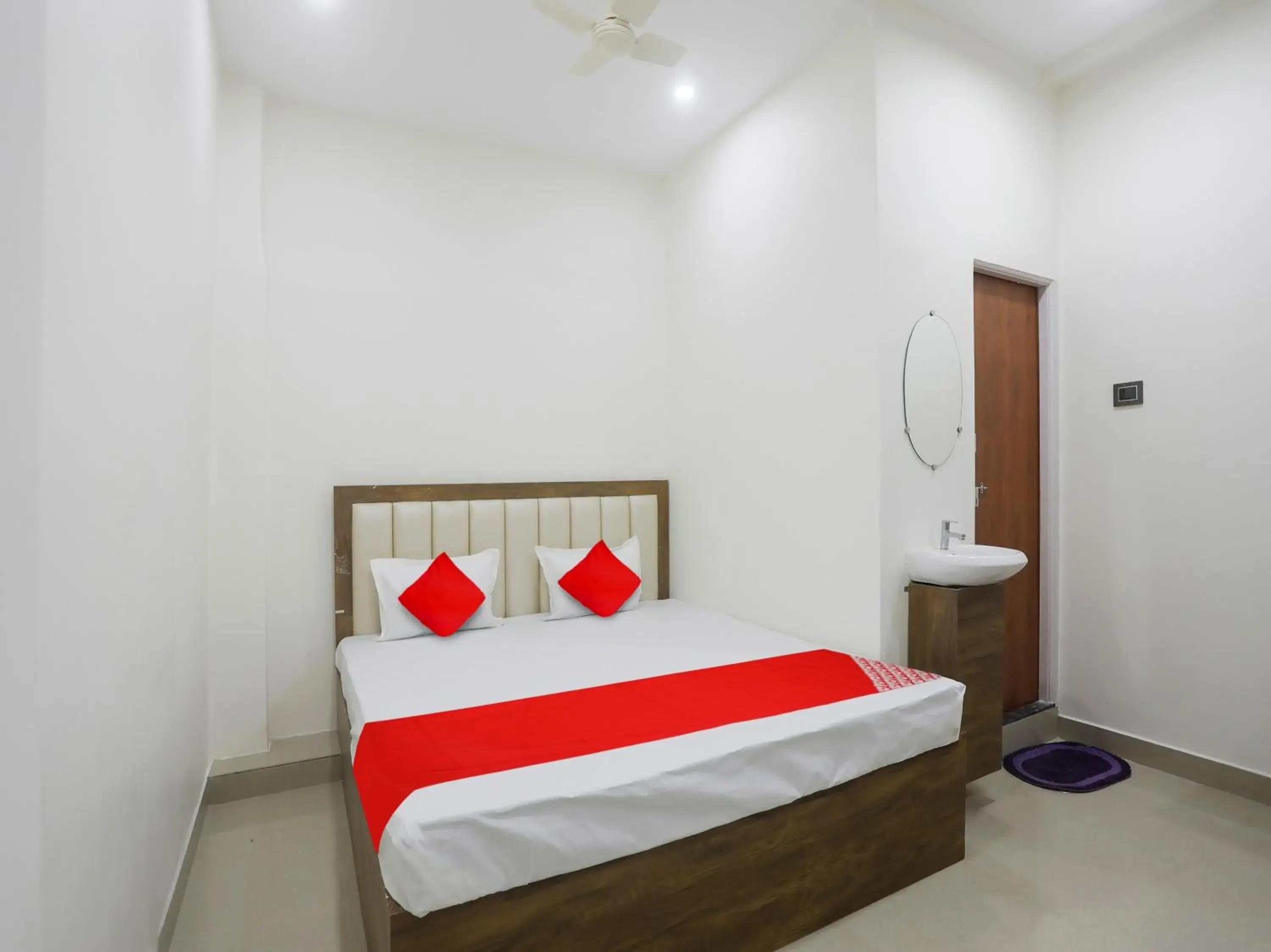 Hotel O by OYO RAHUL SERVICE APPARTMENT 2 Hotel O by OYO RAHUL SERVICE APPARTMENT 2