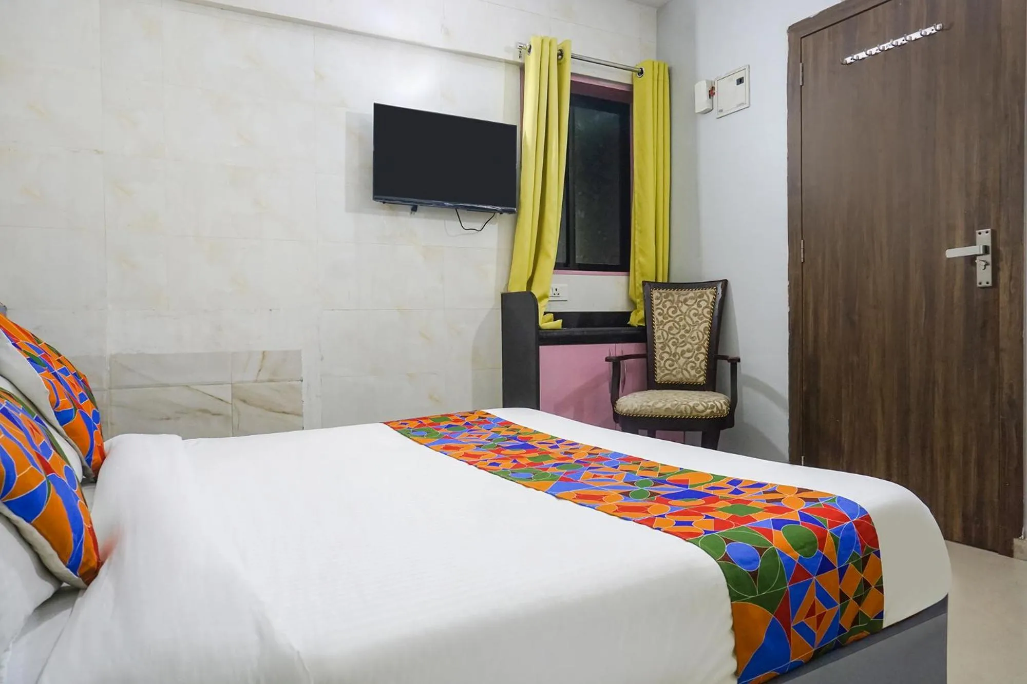 Bed in Via Baner Executive