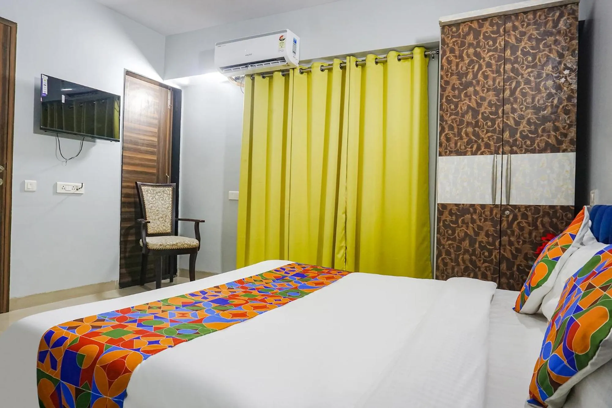 Bed in Via Baner Executive