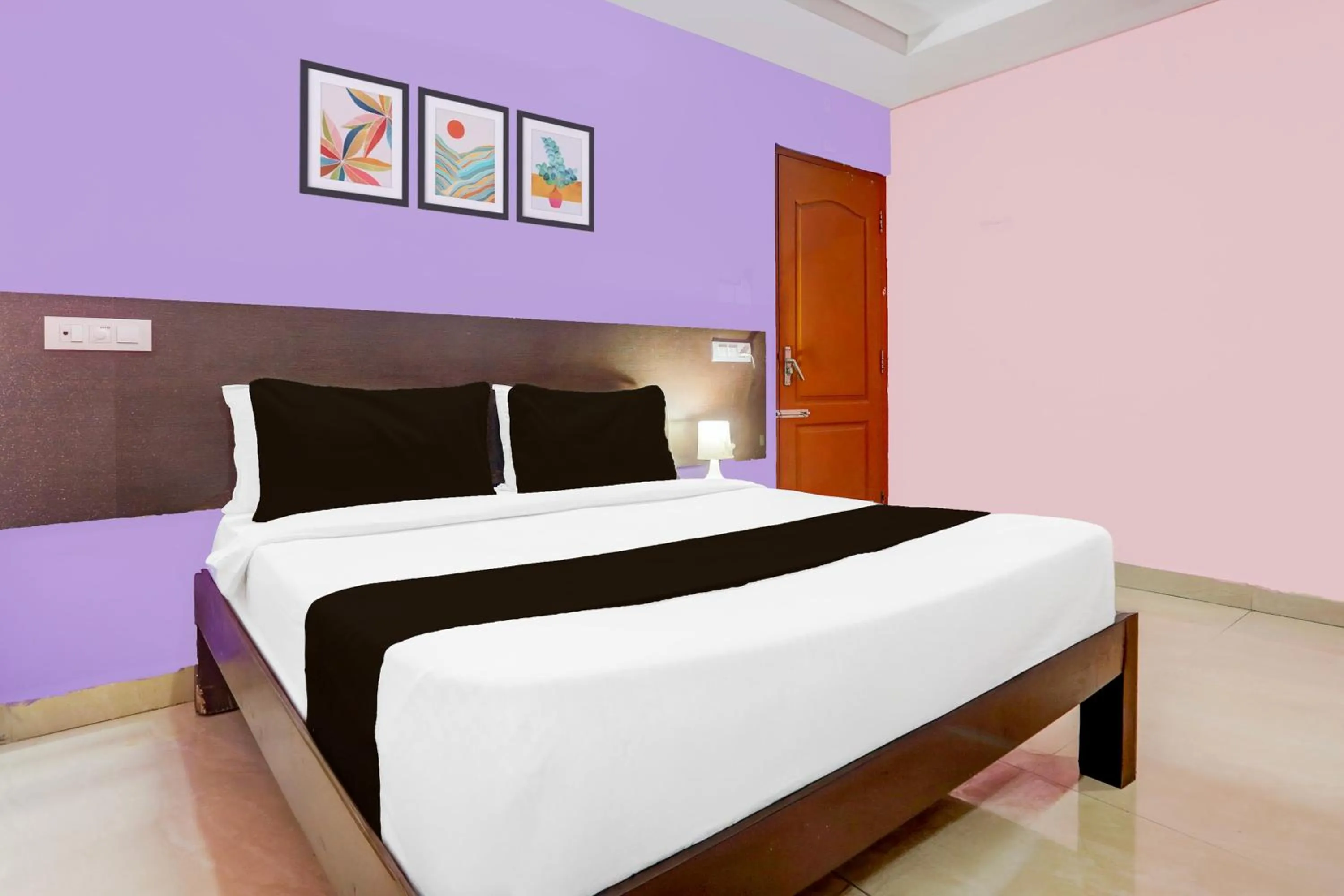 Bedroom, Bed in Hotel O Karakambadi Near Alipiri Formerly BVN Grand