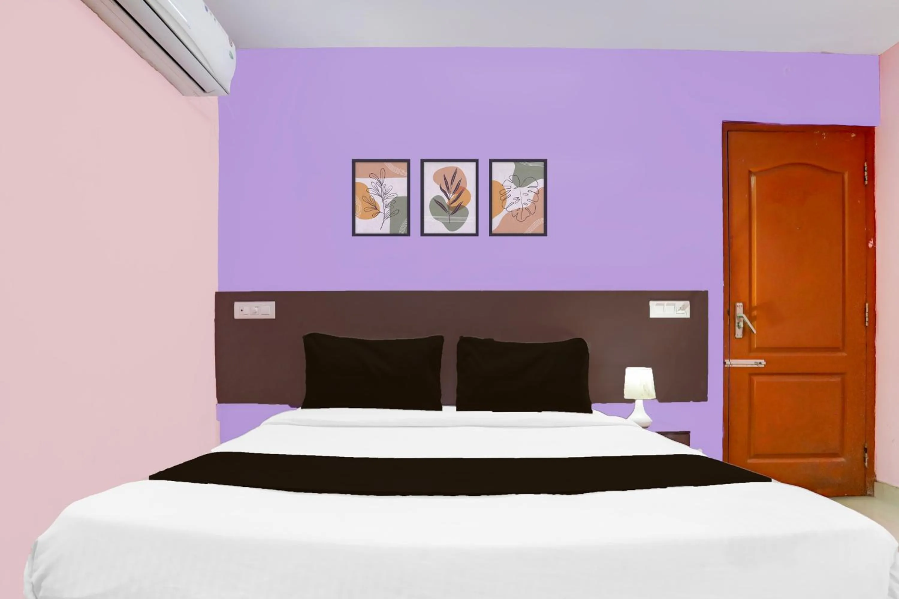 Bedroom, Bed in Hotel O Karakambadi Near Alipiri Formerly BVN Grand