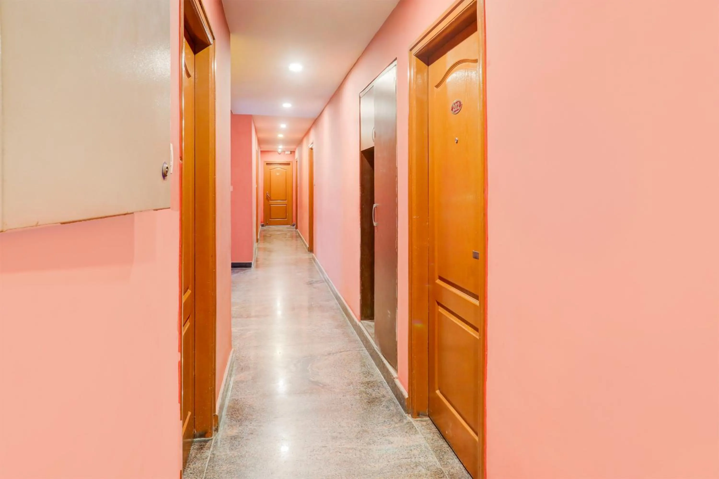 Lobby or reception in Hotel O Karakambadi Near Alipiri Formerly BVN Grand