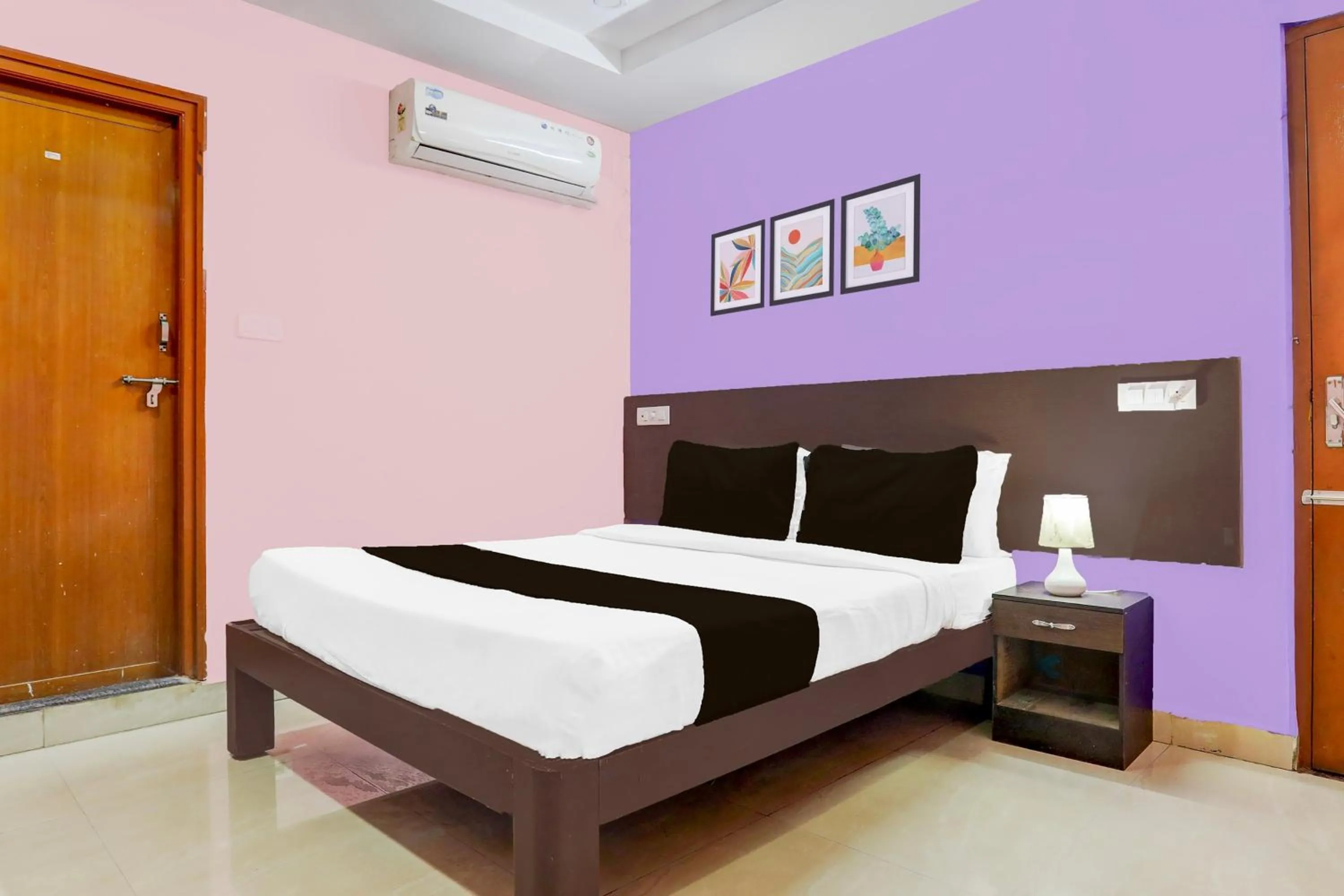 Bedroom, Bed in Hotel O Karakambadi Near Alipiri Formerly BVN Grand