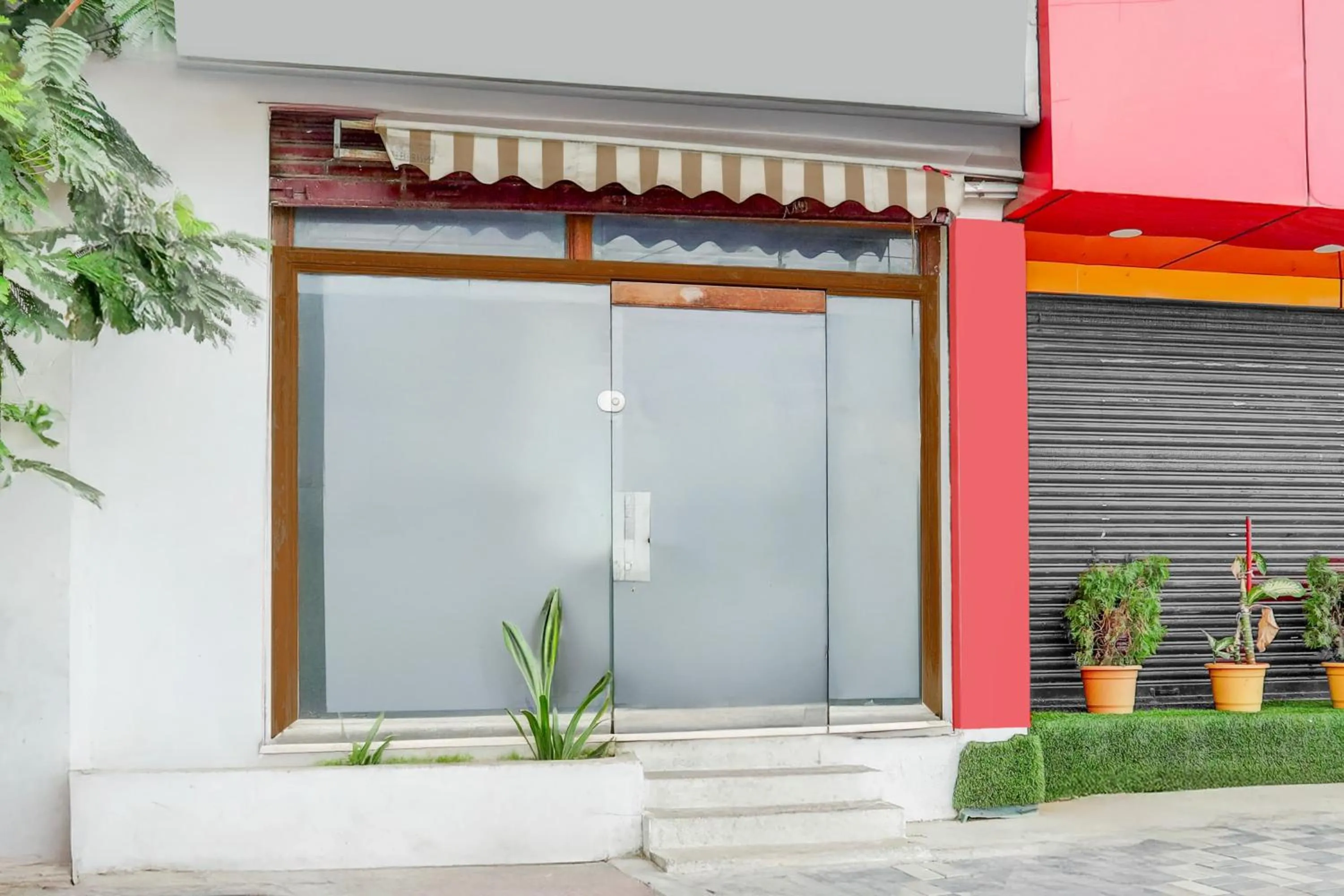 Facade/entrance in Hotel O Karakambadi Near Alipiri Formerly BVN Grand