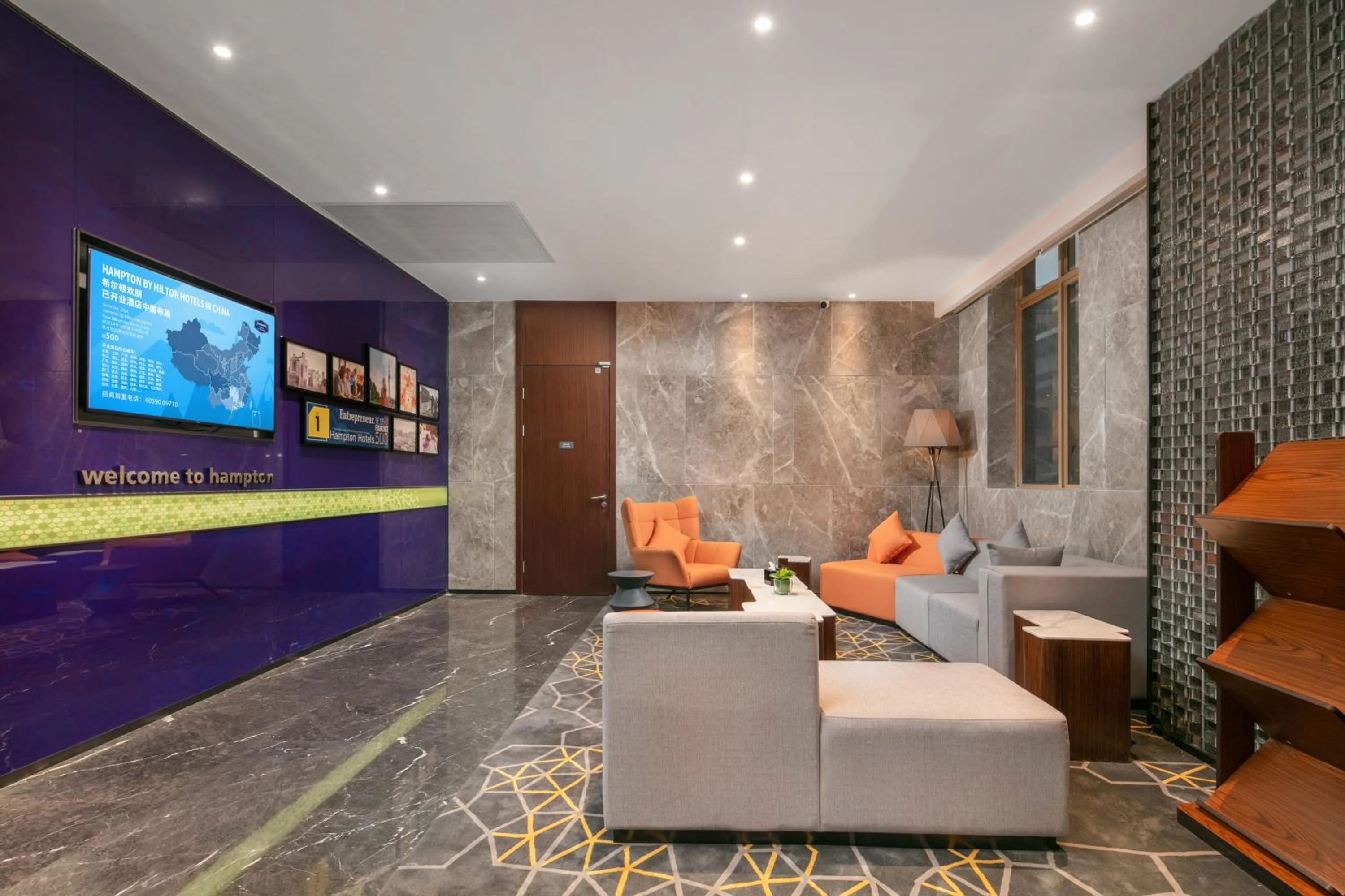 Business facilities in Hampton by Hilton Foshan Dali