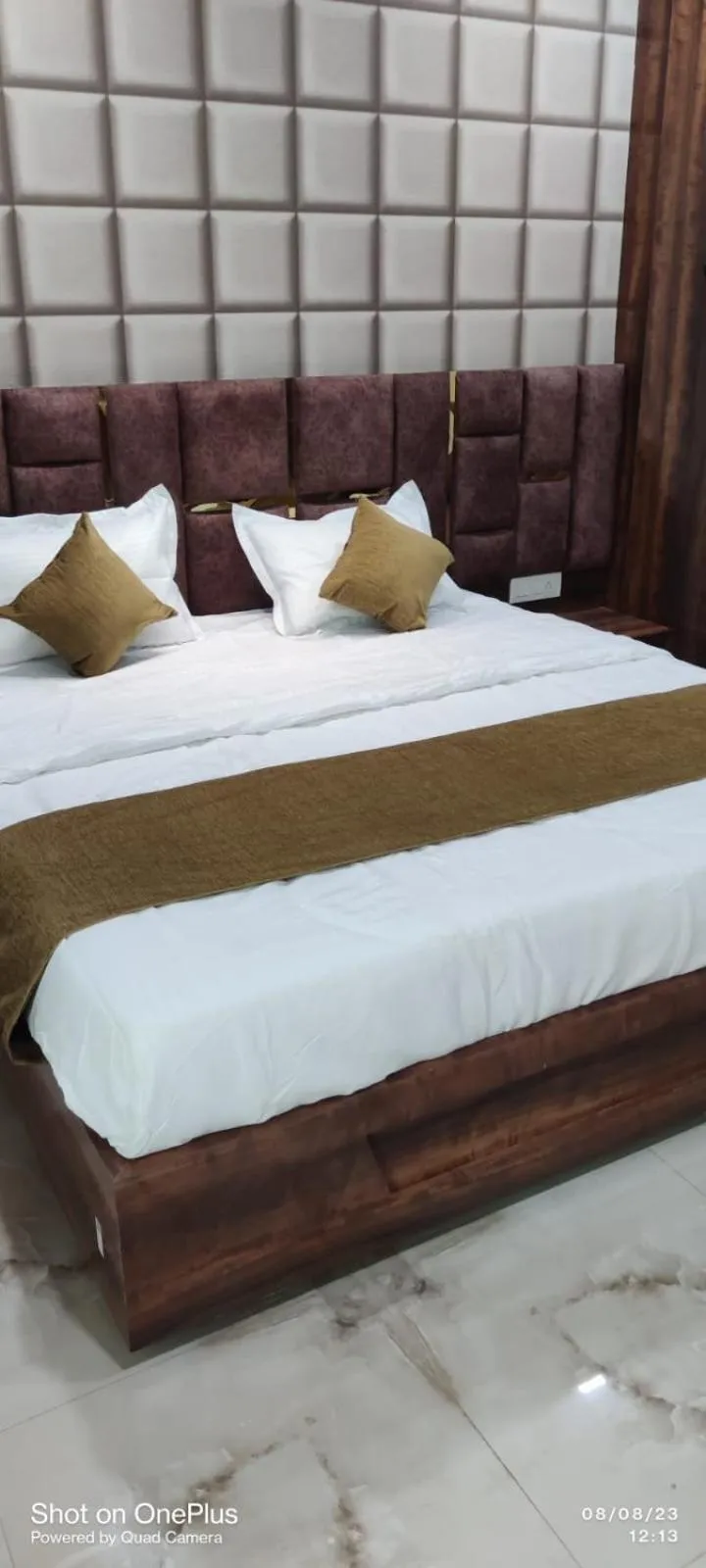 Bed in Hotel Praj Paradise