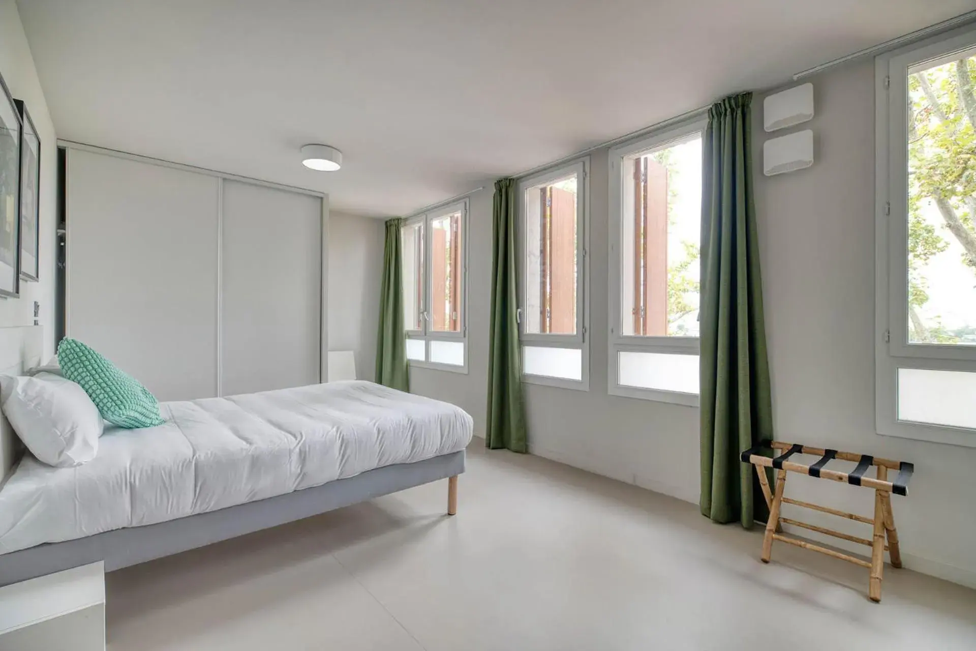 Bed in Appart'hôtel Toulouse Zénith Bed in Appart'hôtel Toulouse Zénith