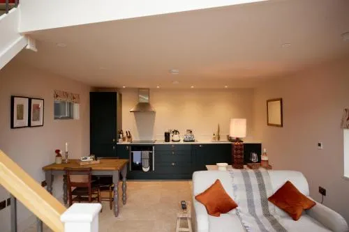 The Old Winery Cottage No1