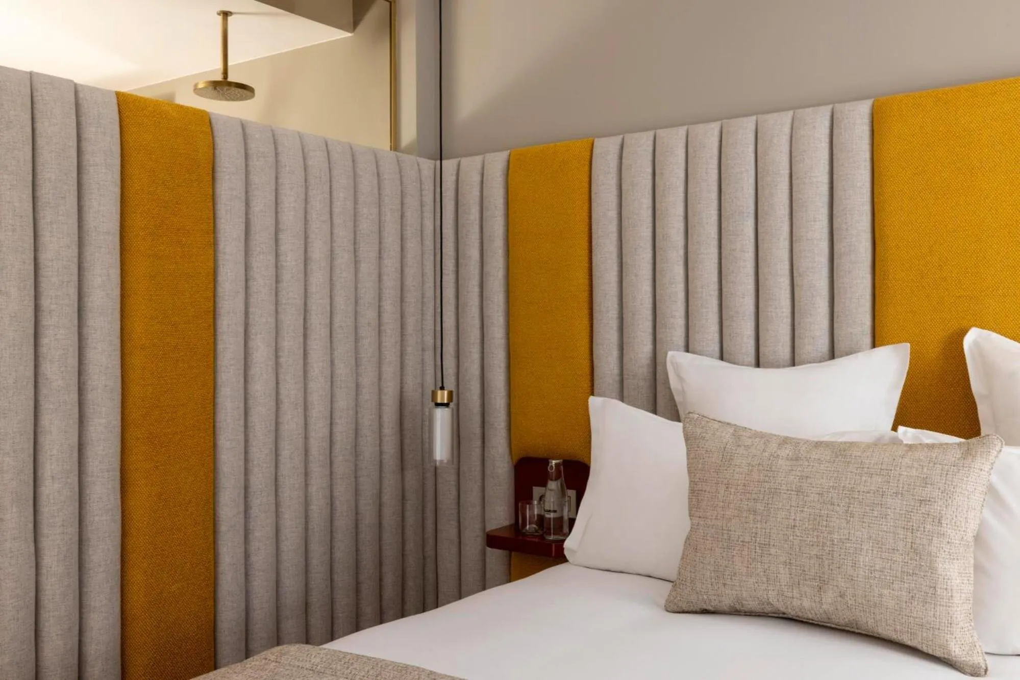 Bed in Hôtel Pilgrim