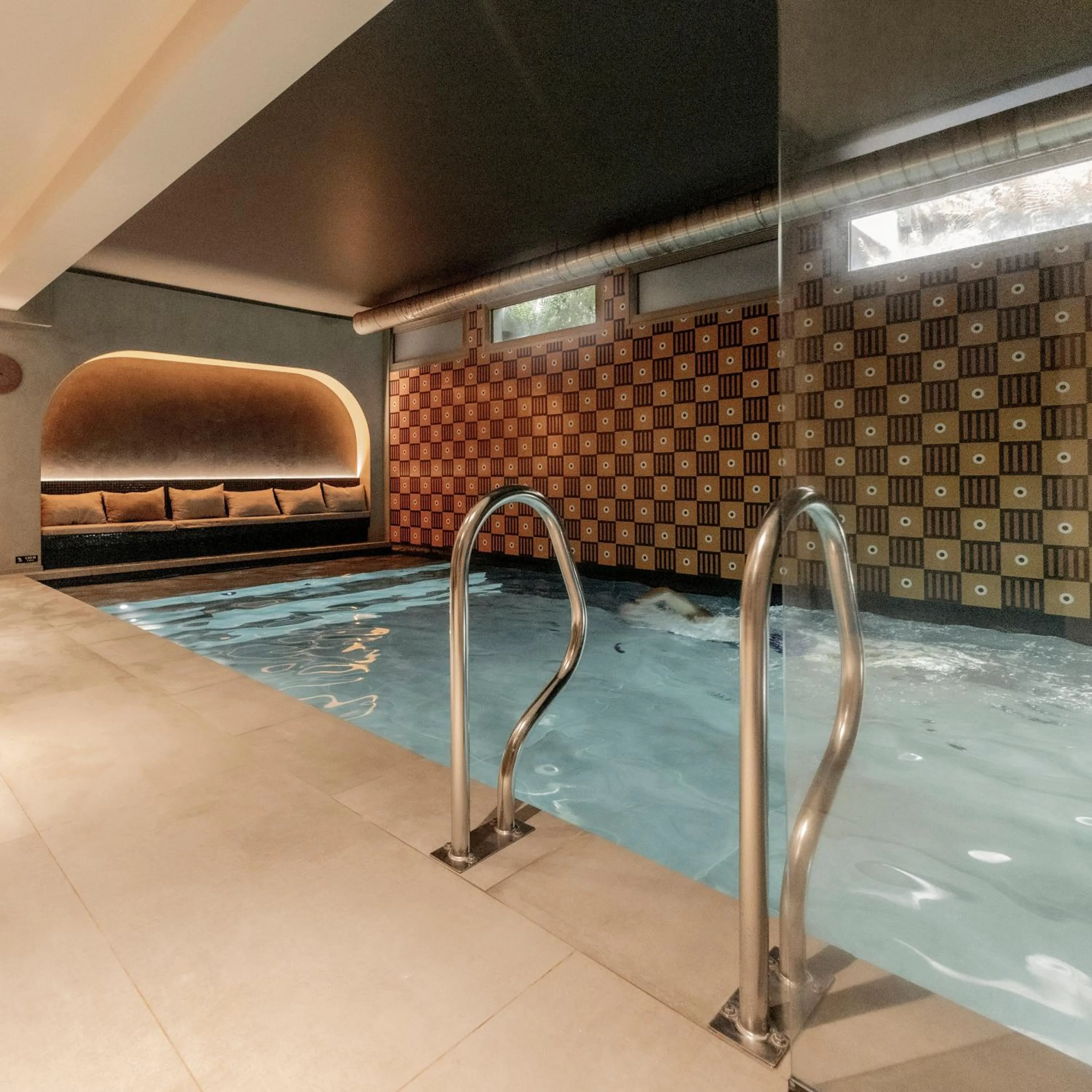 Swimming pool in Hôtel Pilgrim