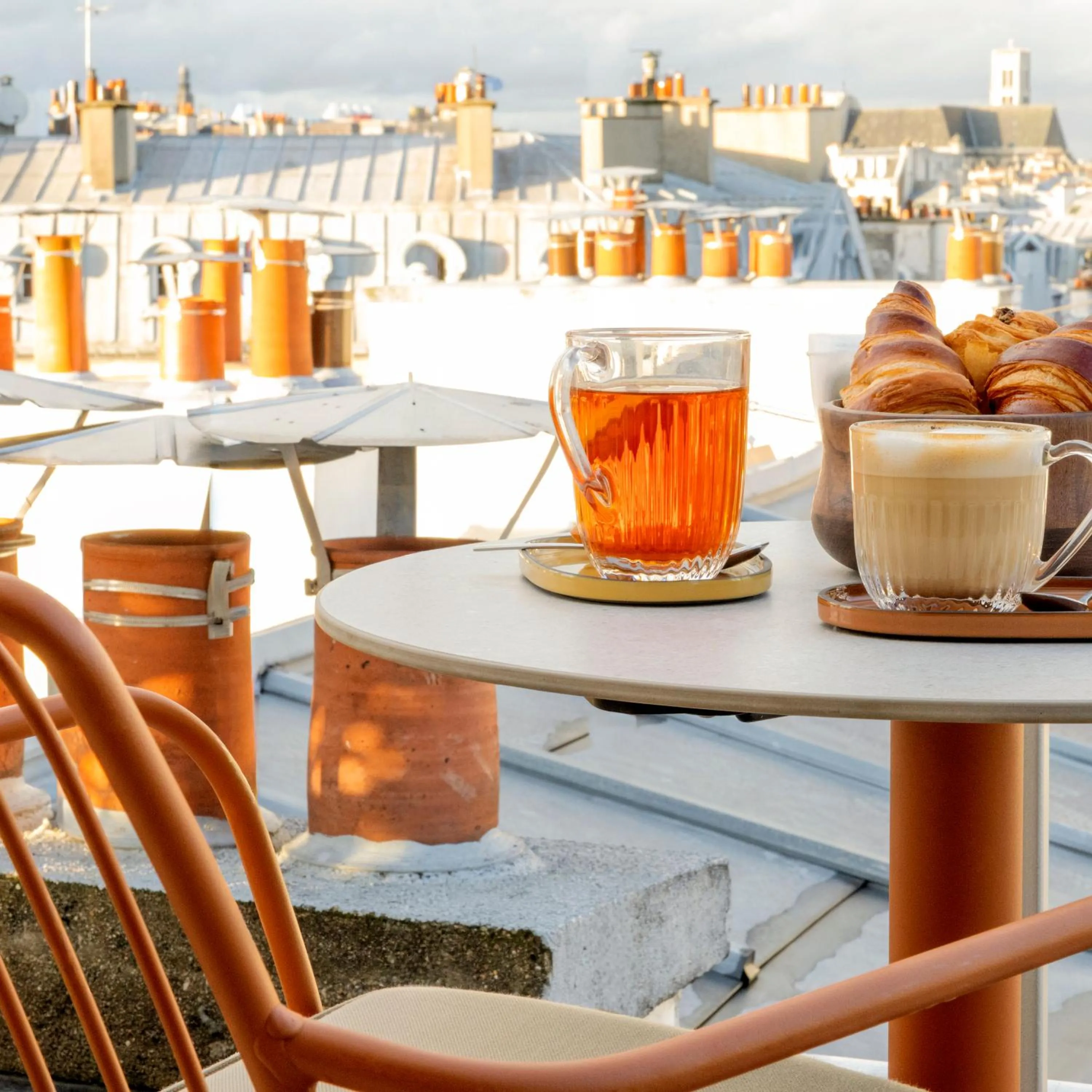 Patio in Hôtel Pilgrim