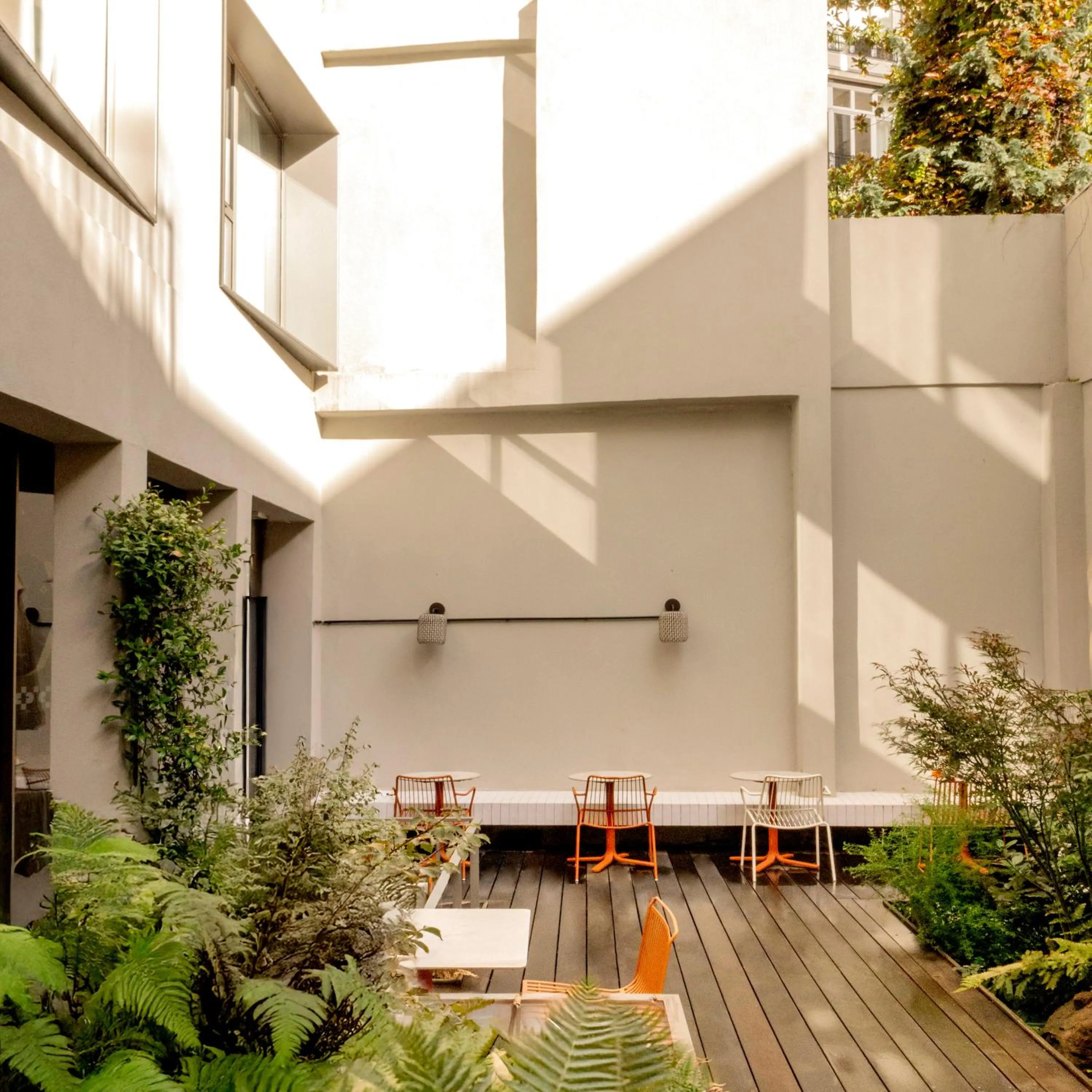 Patio in Hôtel Pilgrim