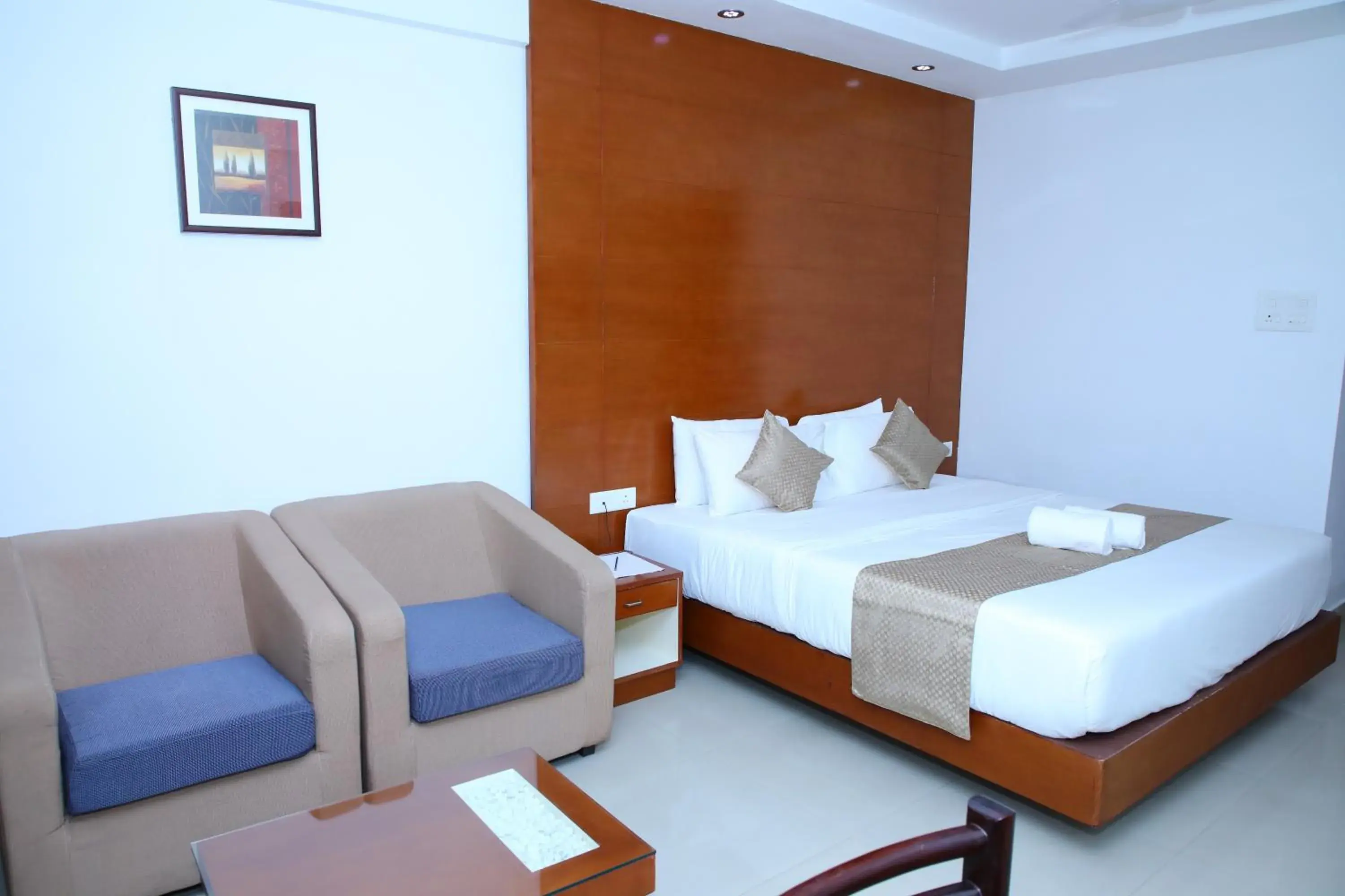 Deluxe Room in Nakshatra Emerald Deluxe Room in Nakshatra Emerald