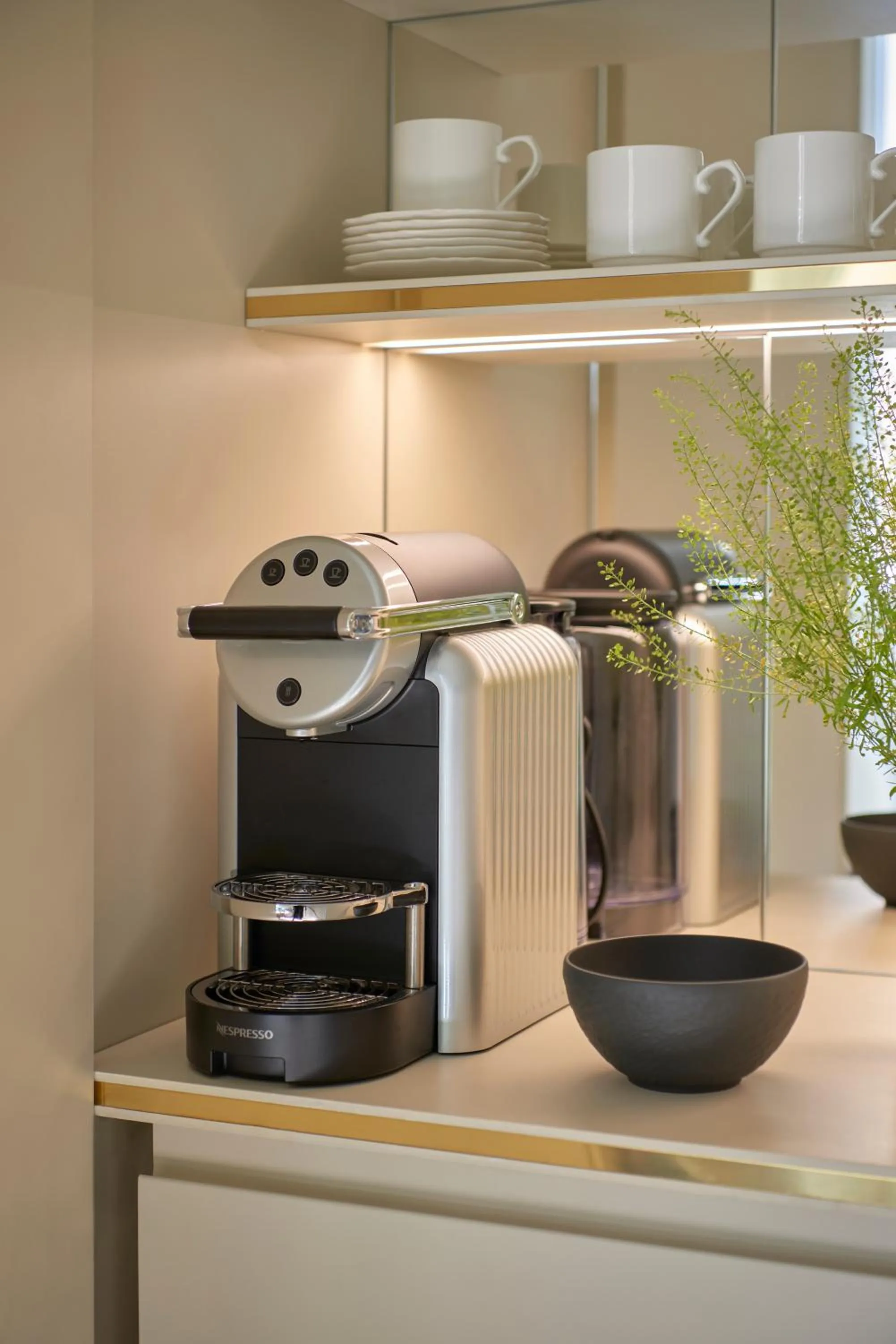 Coffee/tea facilities in Crossing Manzoni