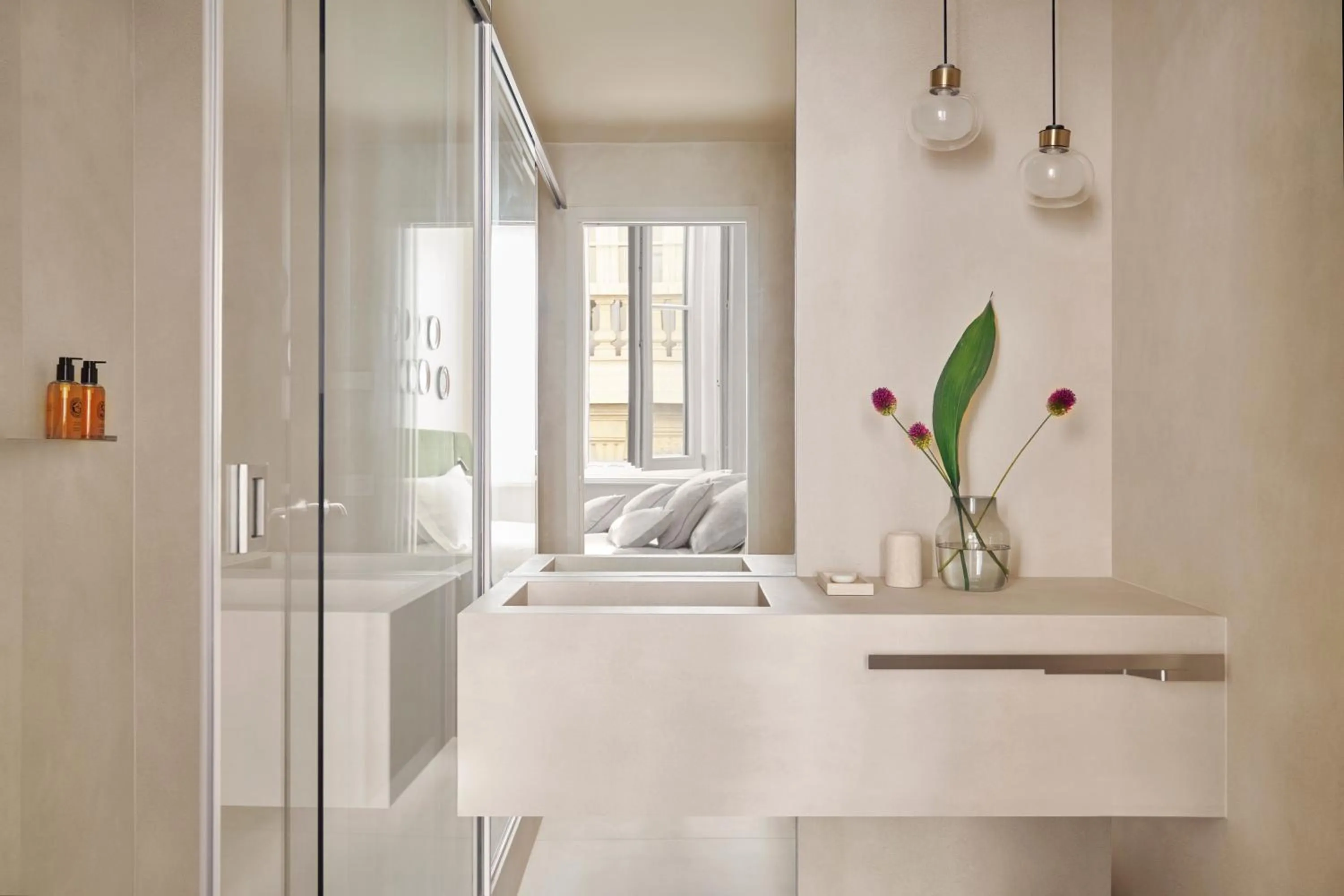 Bathroom in Crossing Manzoni