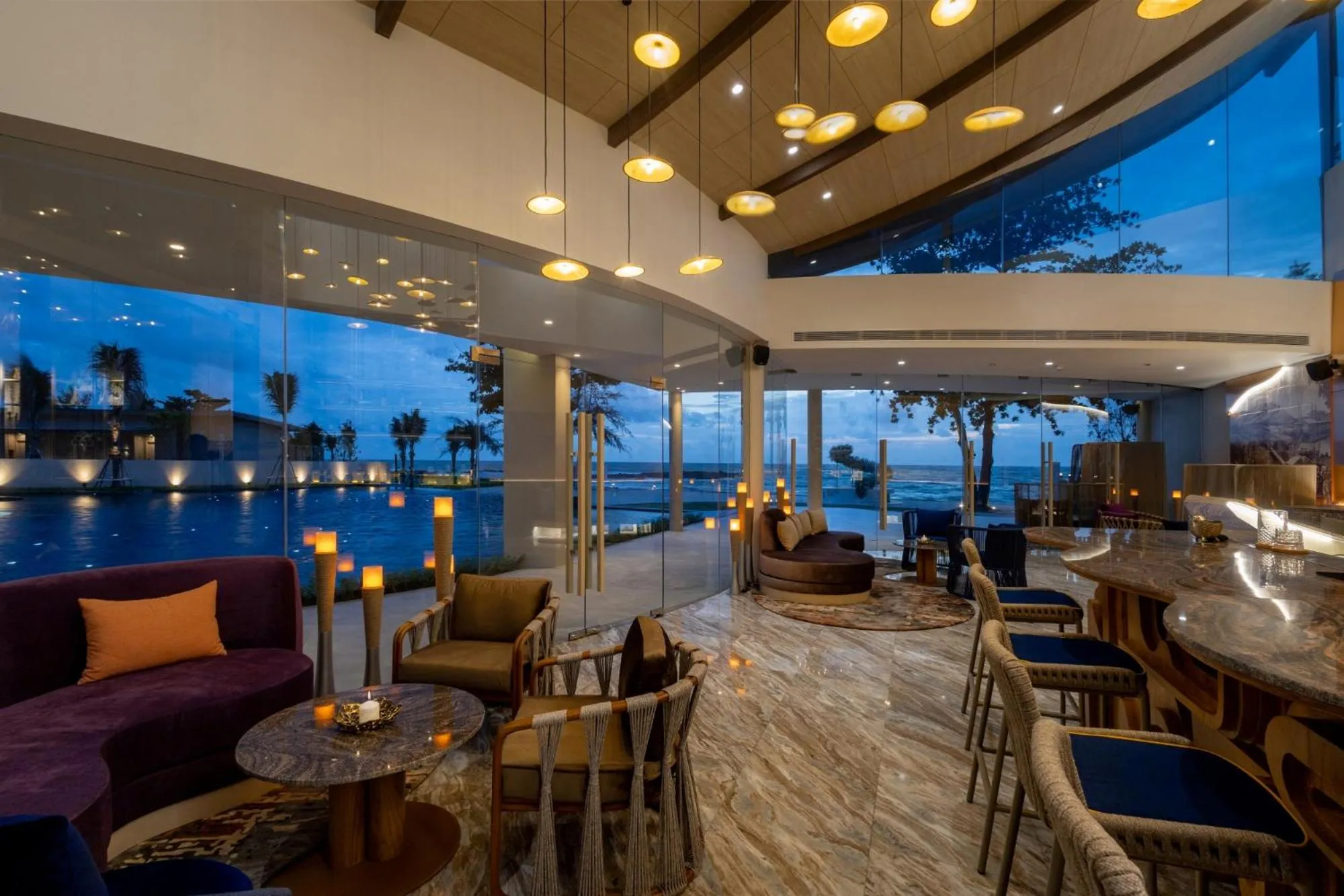 Lounge or bar in The Little Shore Khao Lak by Katathani