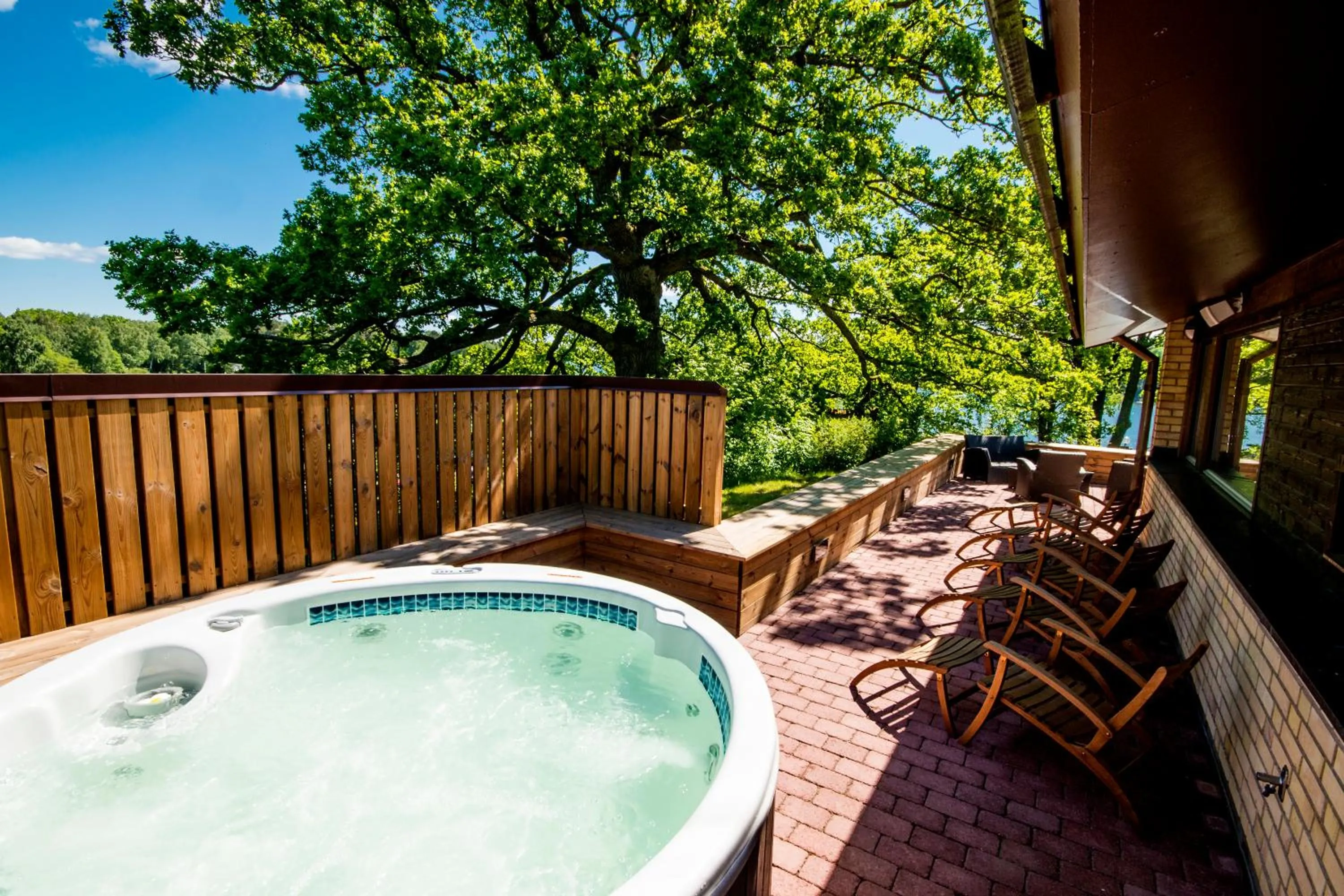 Natural landscape in Skåvsjöholm, hotell & konferens