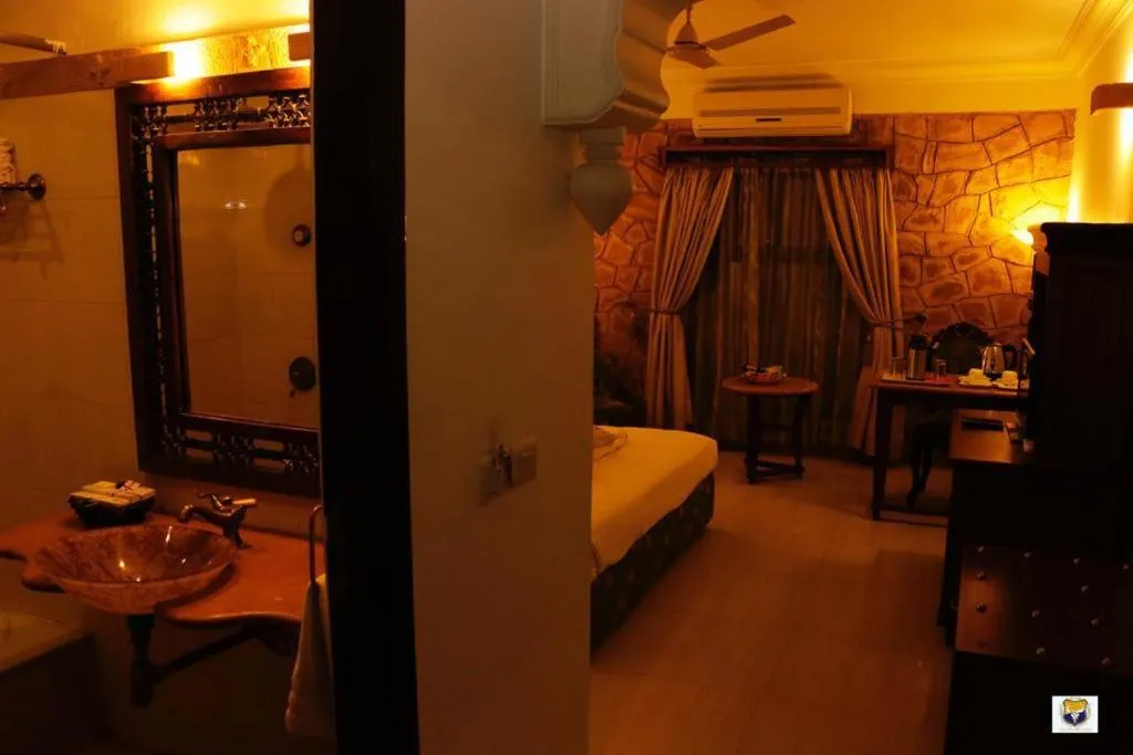 Hotel Deoki Niwas Palace