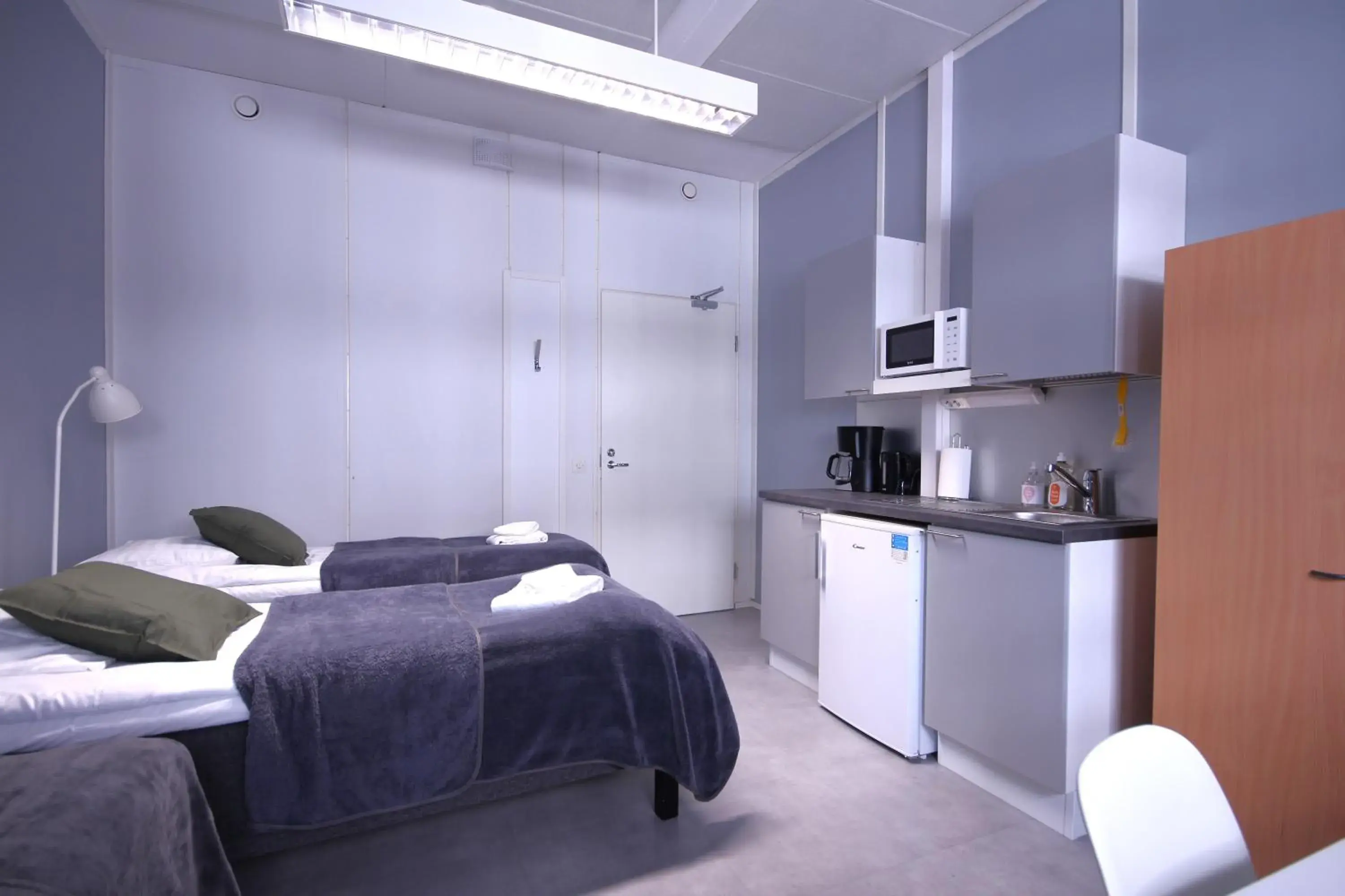 Economy Triple Room with Shared Bathroom in Forenom Private Rooms Espoo Kilo Economy Triple Room with Shared Bathroom in Forenom Private Rooms Espoo Kilo