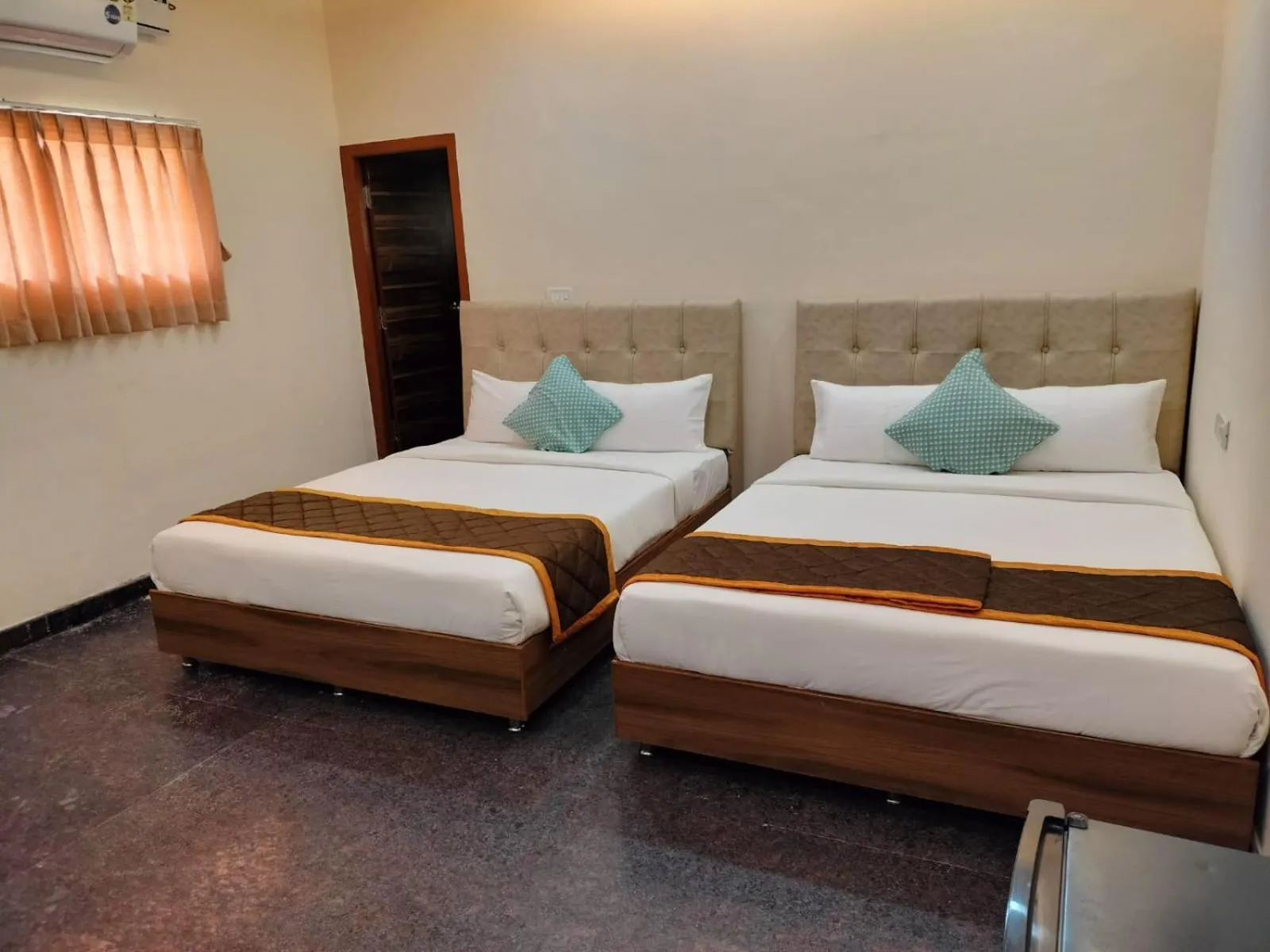 Bed in Otel Feel Comfort