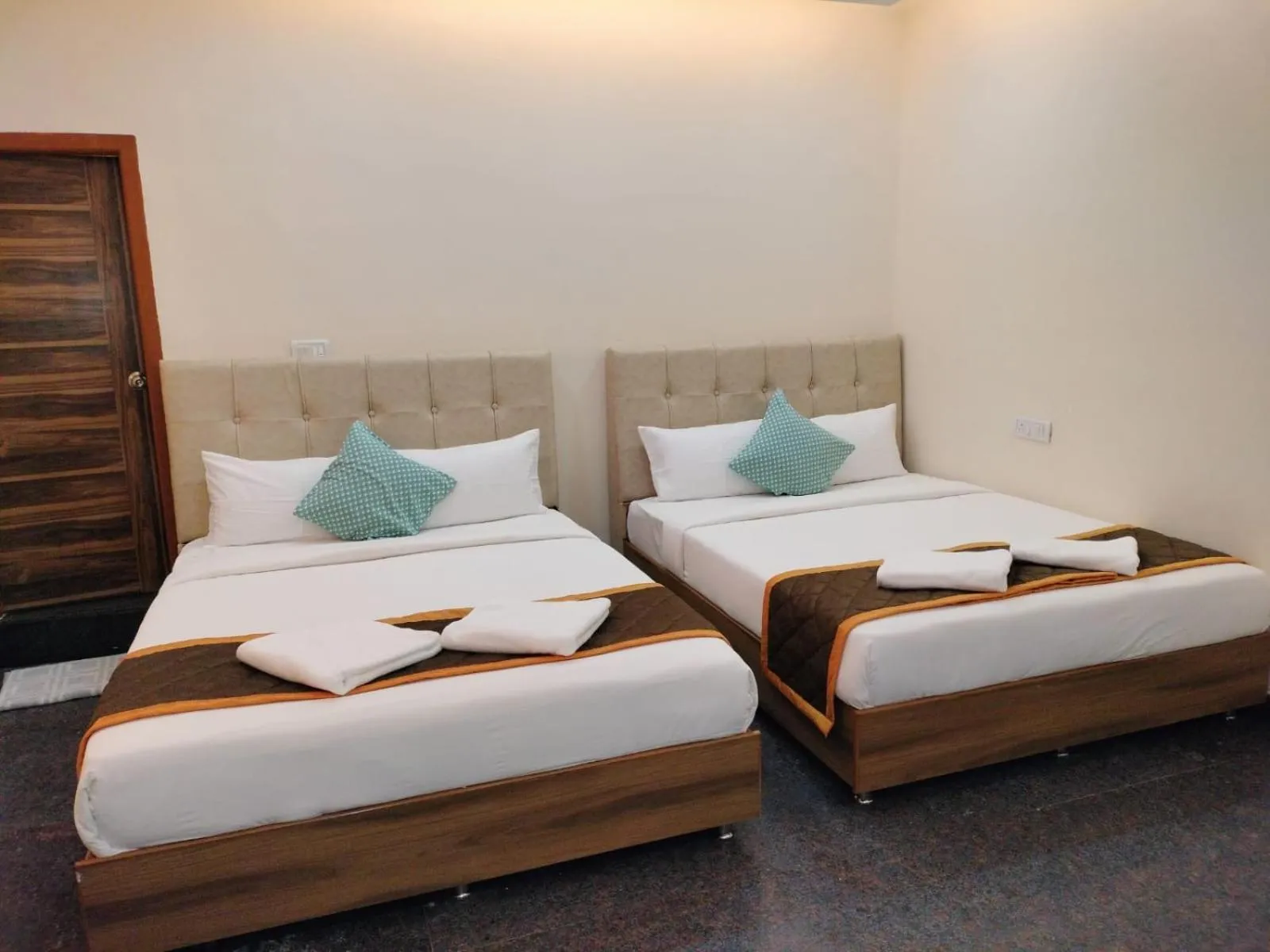 Bed in Otel Feel Comfort
