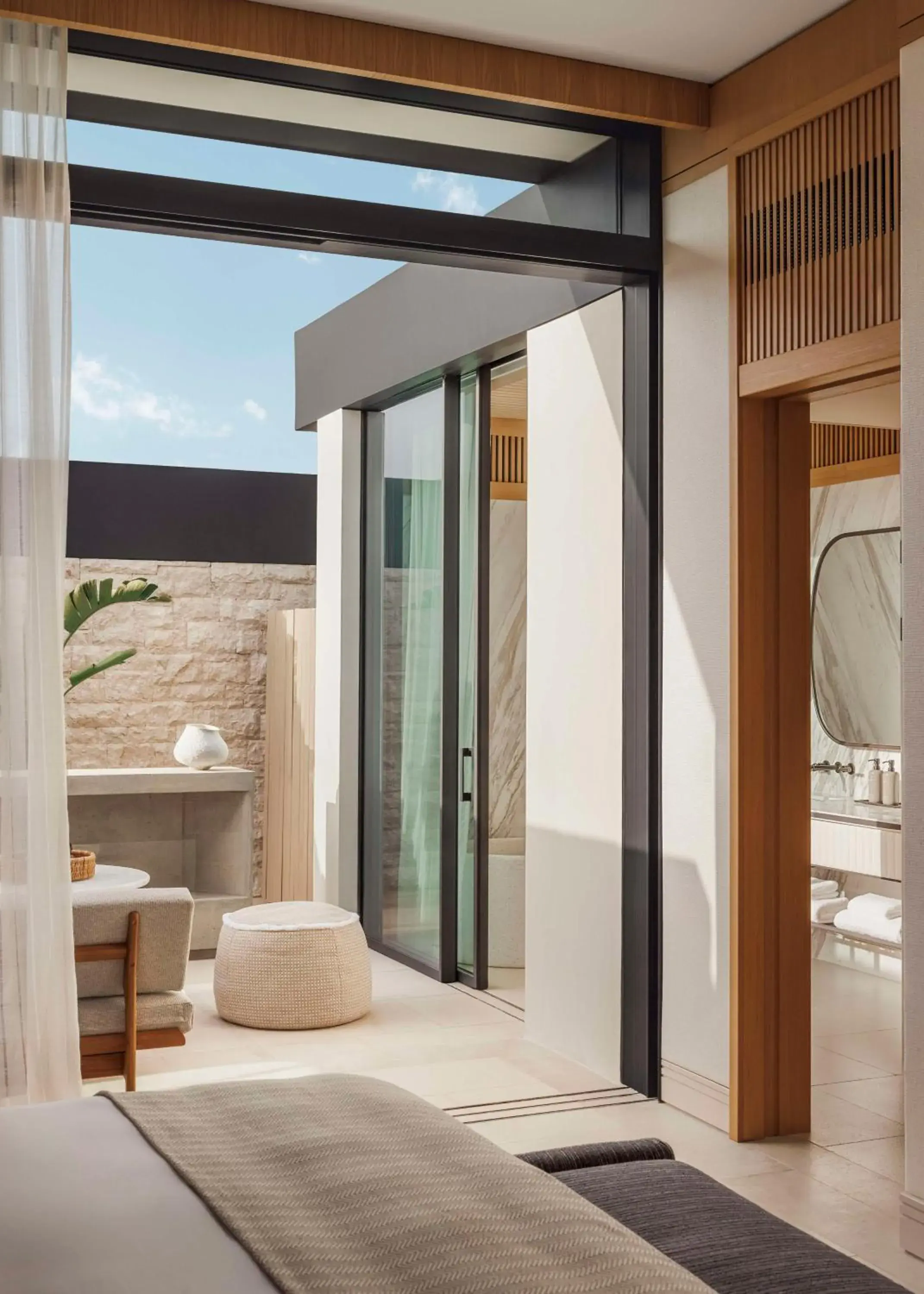 Property building, Bed in One&Only Aesthesis, Athens Property building, Bed in One&Only Aesthesis, Athens
