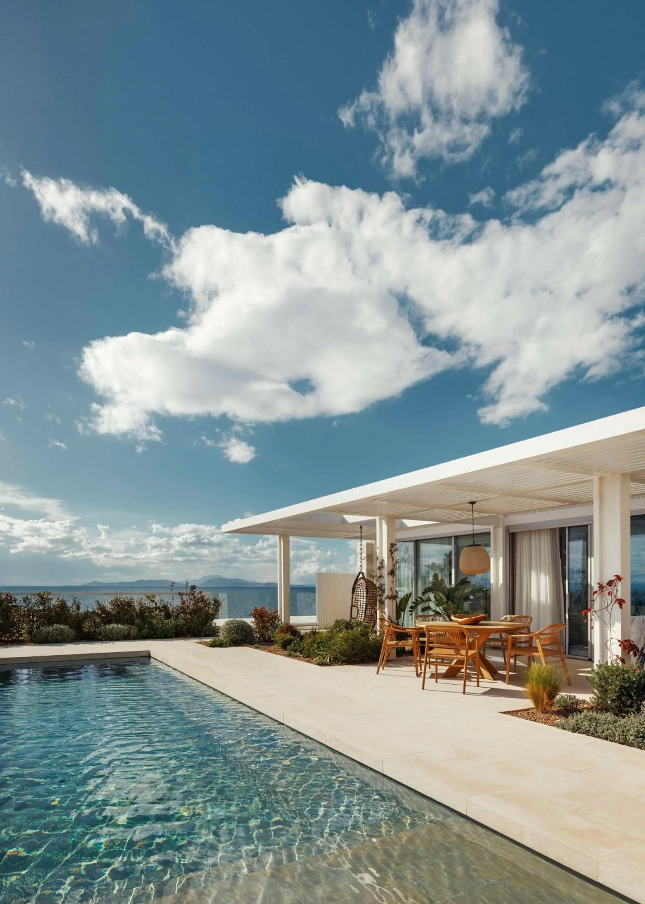 Bedroom in One&Only Aesthesis, Athens