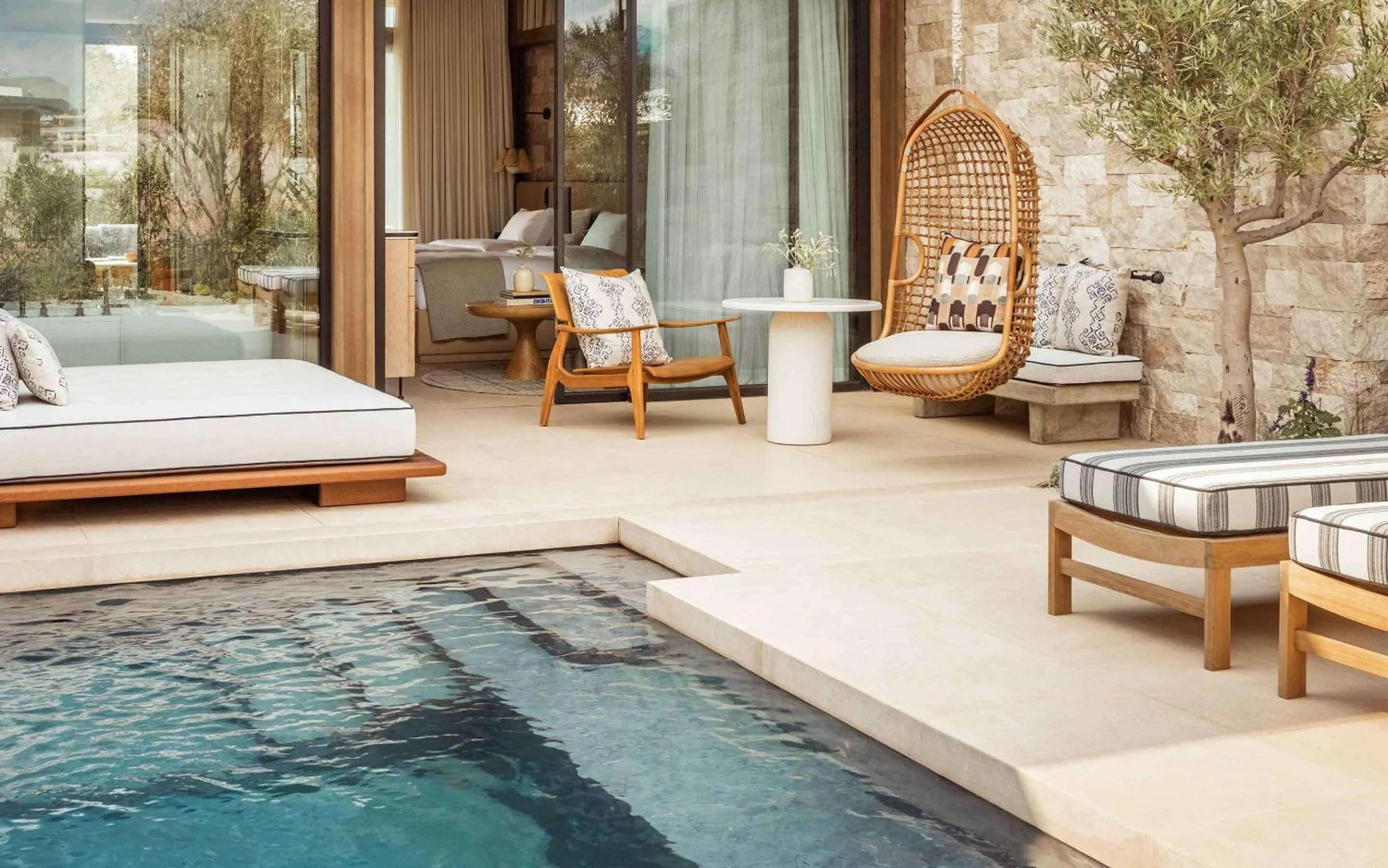 Bedroom in One&Only Aesthesis, Athens