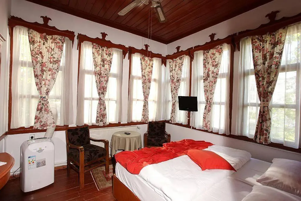 SEBİLE HANIM KONAKLARI