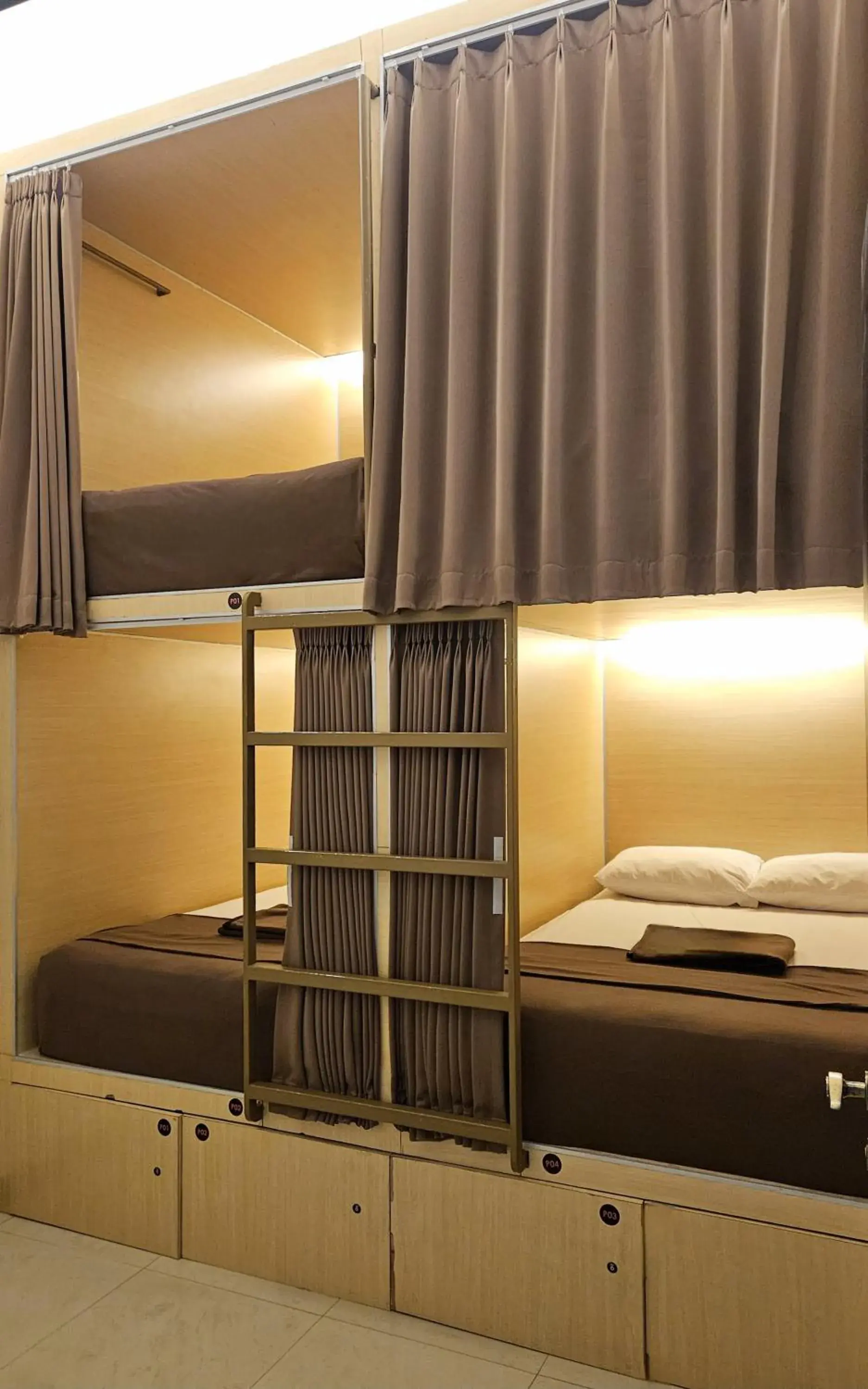 Bed in Fora Capsule Hostel Tuban Kuta Bali Bed in Fora Capsule Hostel Tuban Kuta Bali