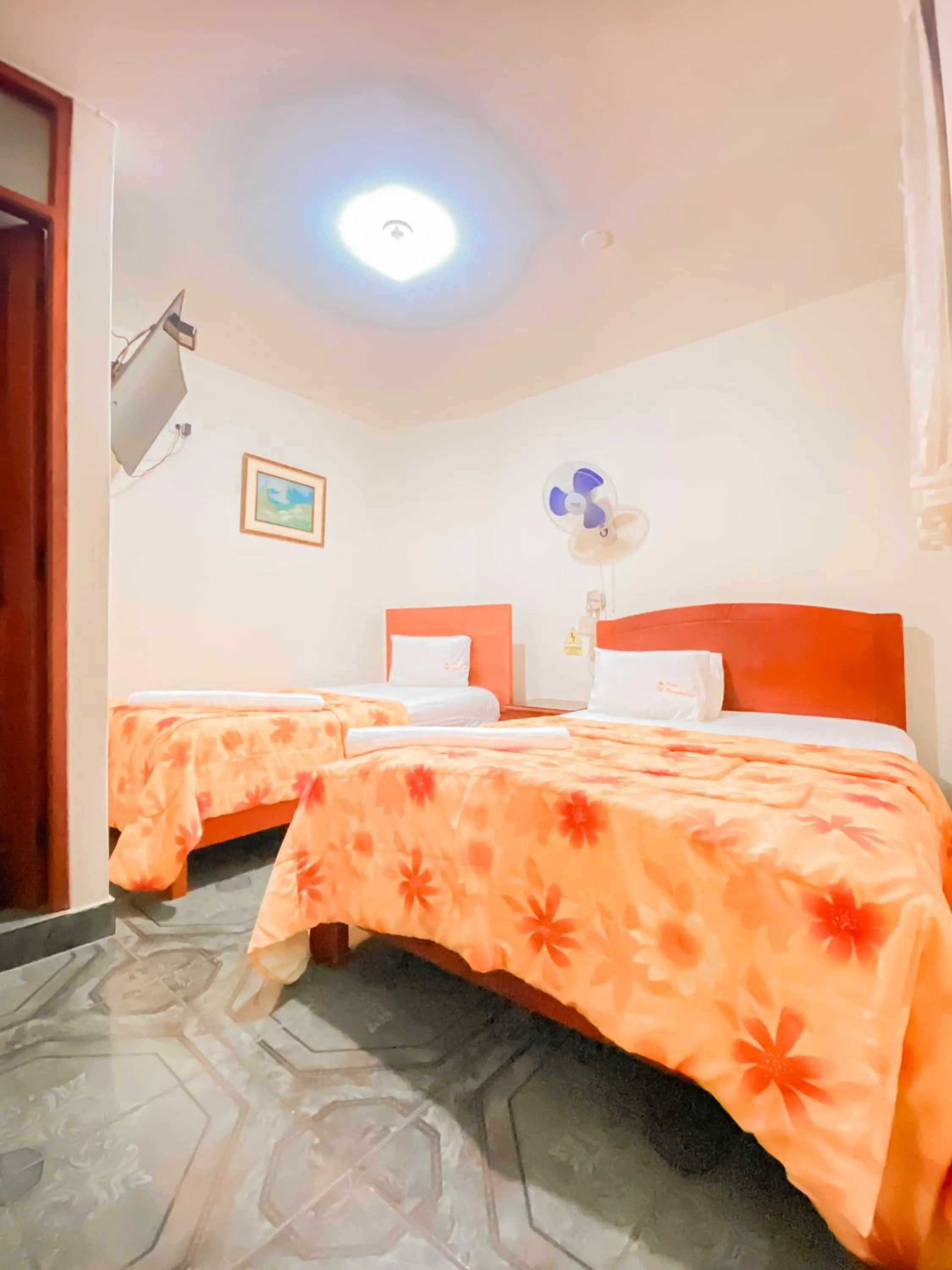 Photo of the whole room, Bed in Hotel Presidencial