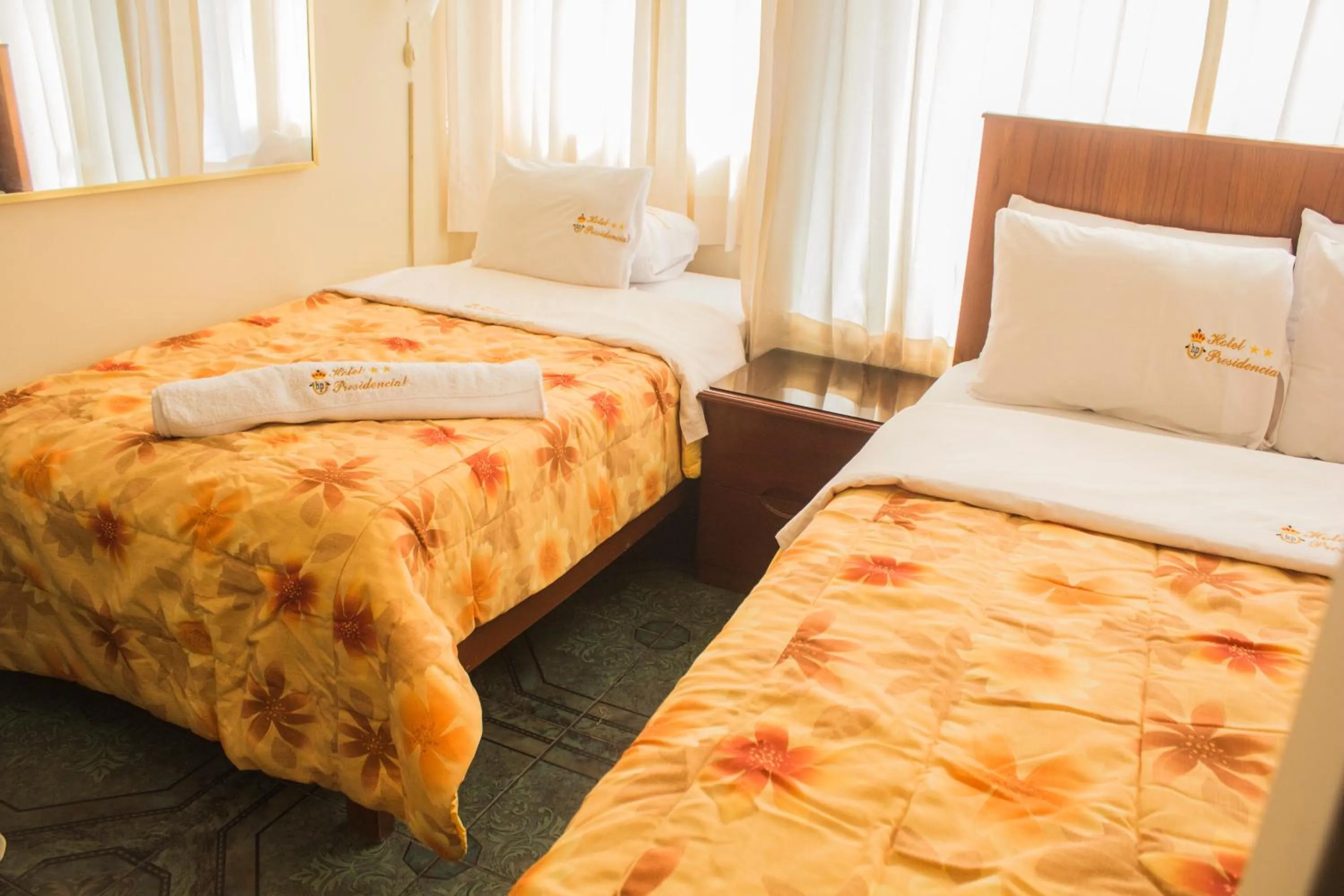 Bedroom, Bed in Hotel Presidencial