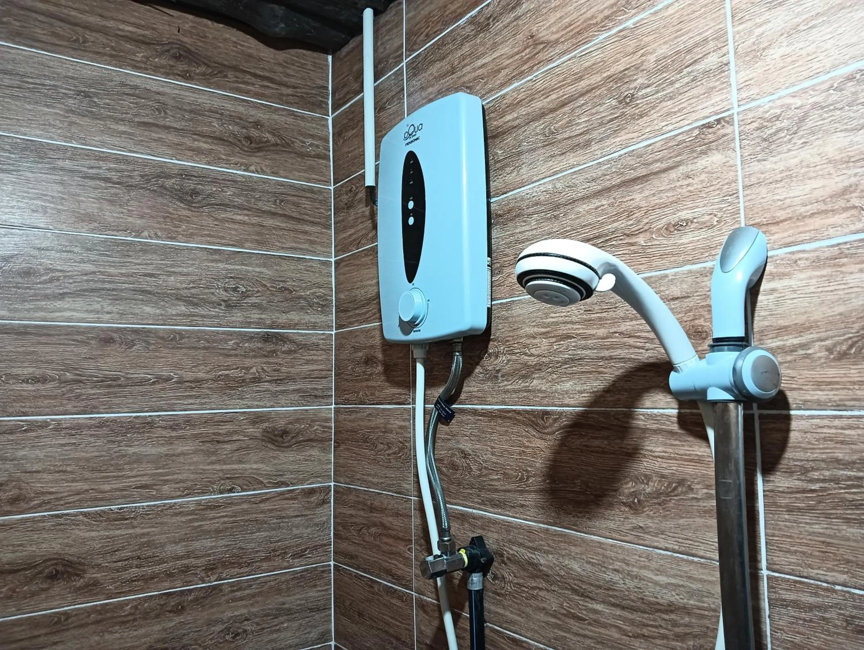 Bathroom in Hotel O Hi Inn 2