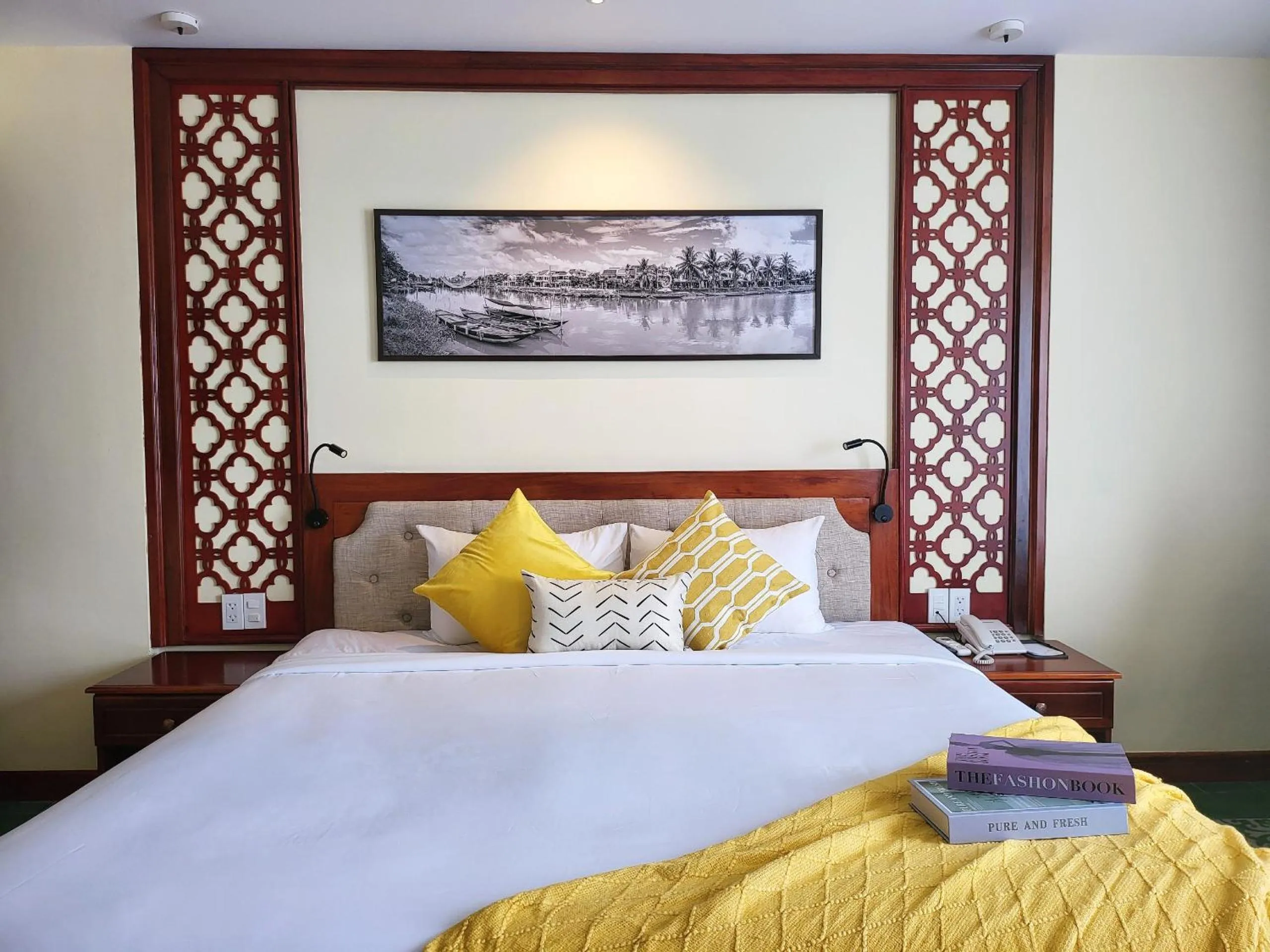 Bed in My Son Boutique Hotel & Spa Hoi An