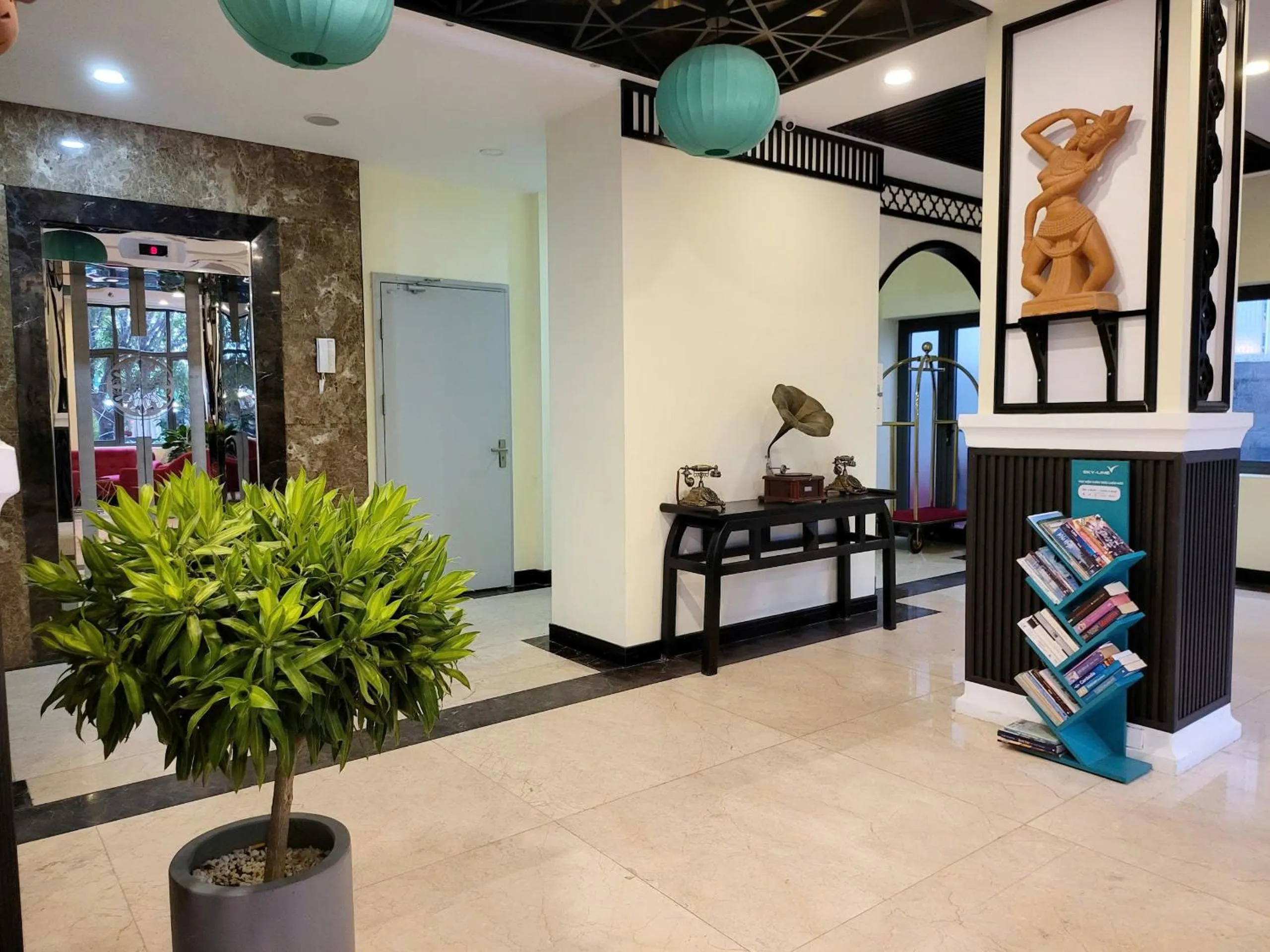 Communal lounge/ TV room in My Son Boutique Hotel & Spa Hoi An