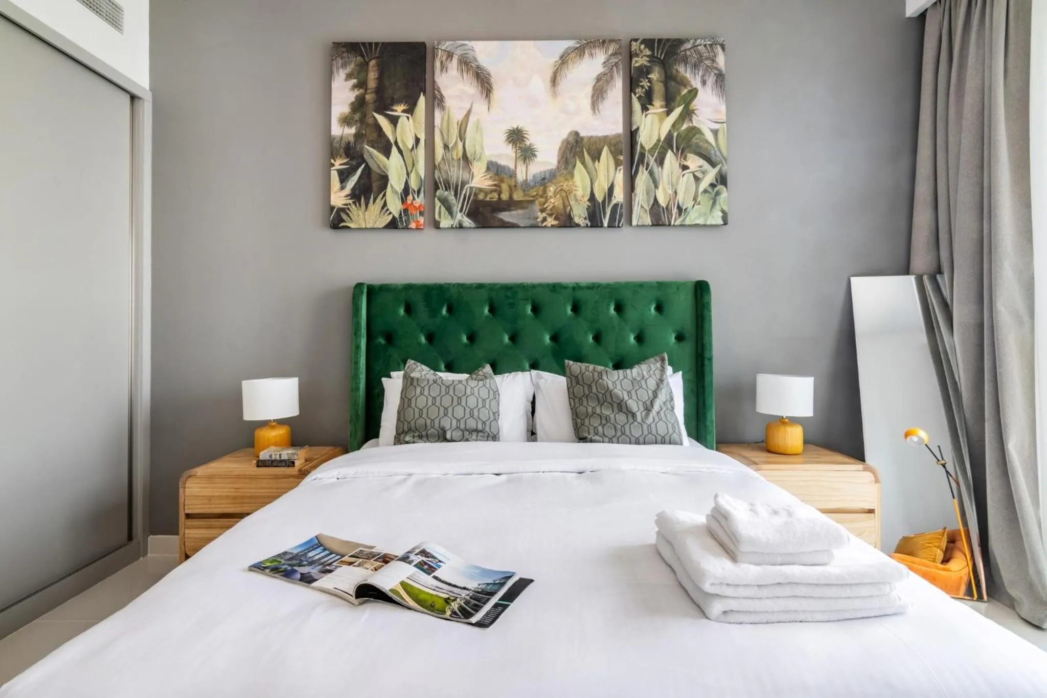 Bed in Sea view 2-Bedroom - Beach Isle