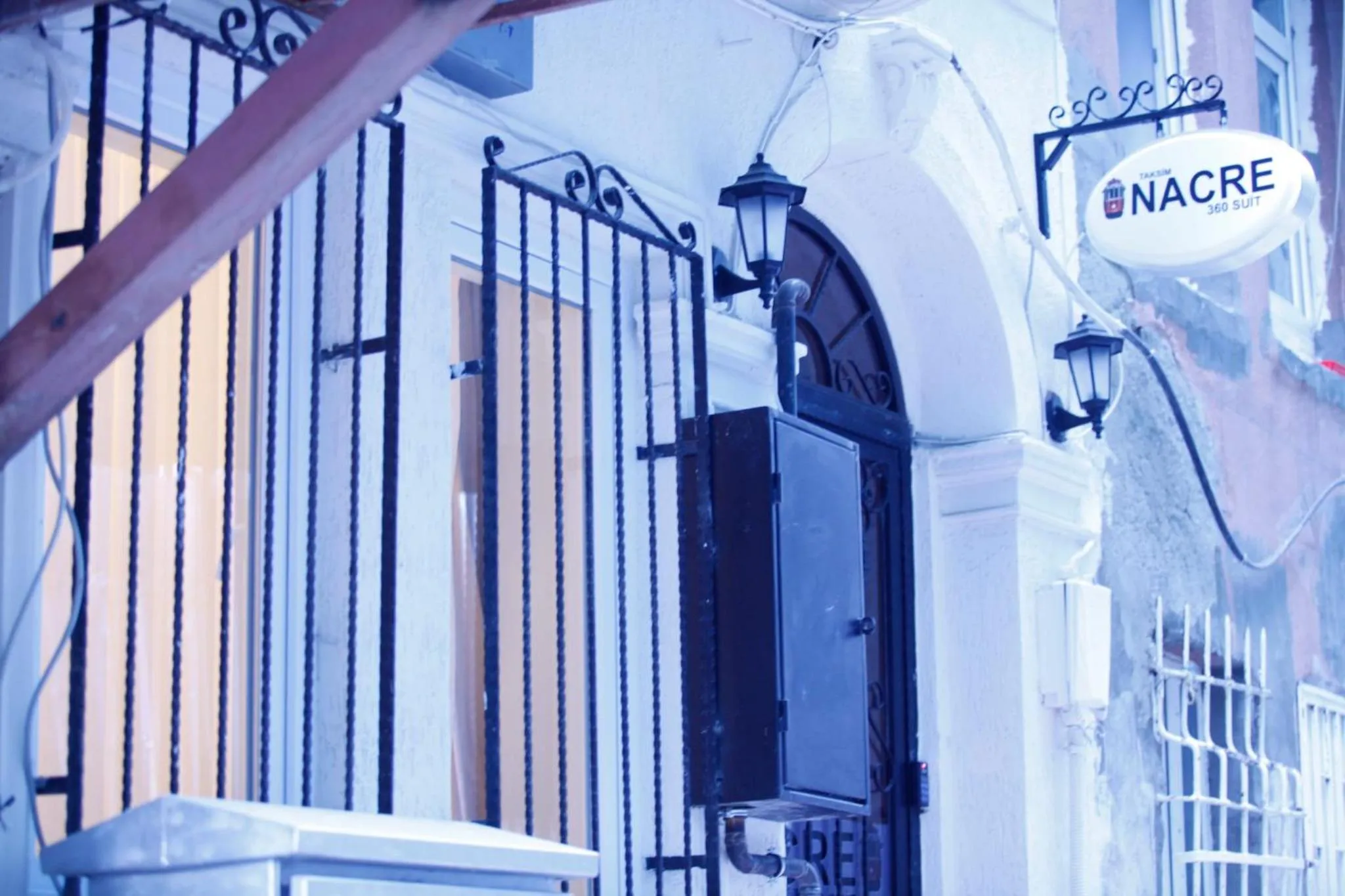 Property building in Taksim Nacre 360 Suit