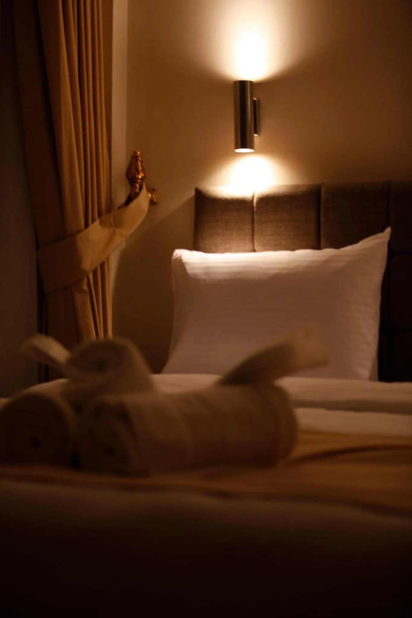 Bed in Taksim Nacre 360 Suit