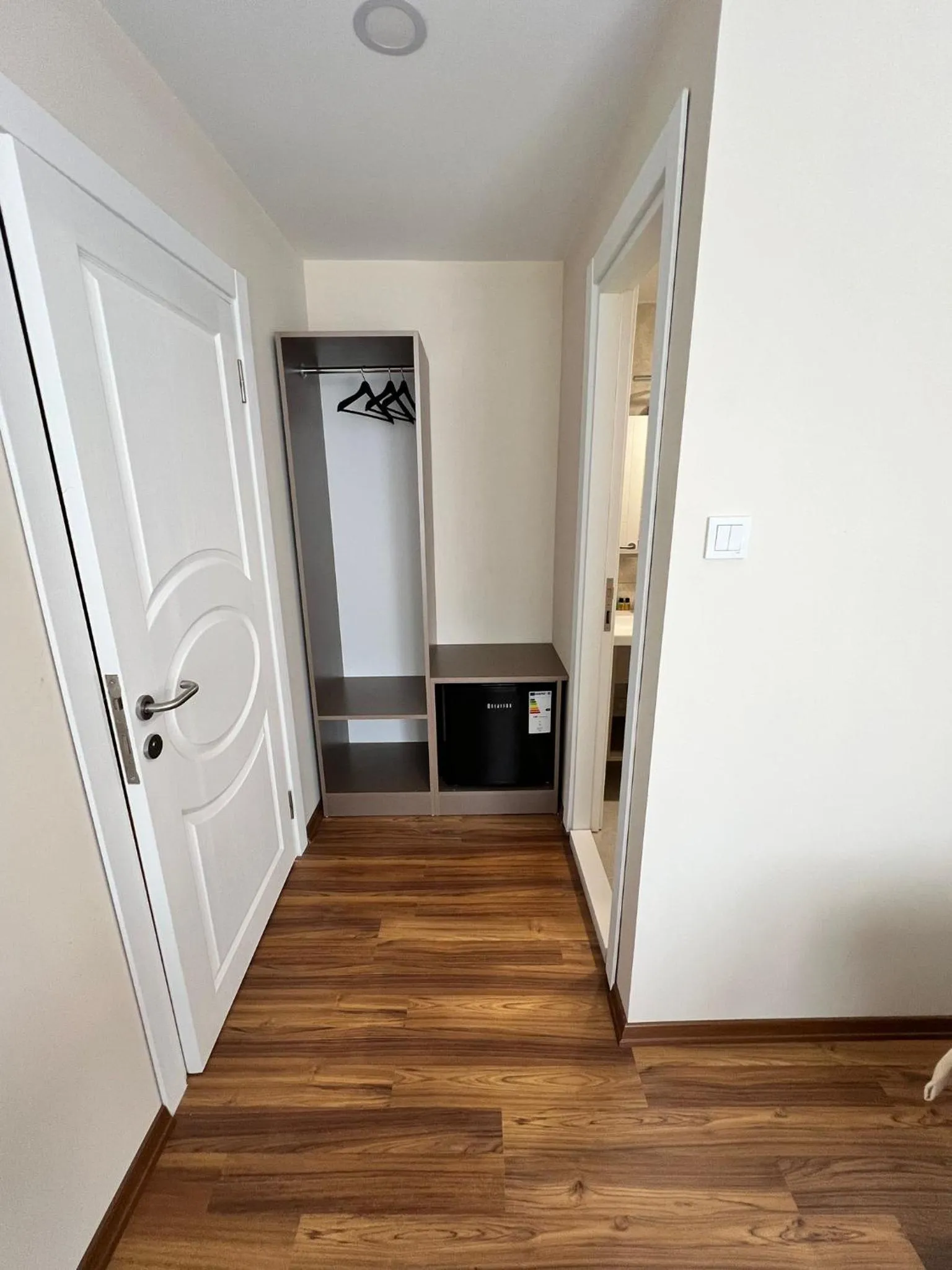 wardrobe in Taksim Nacre 360 Suit