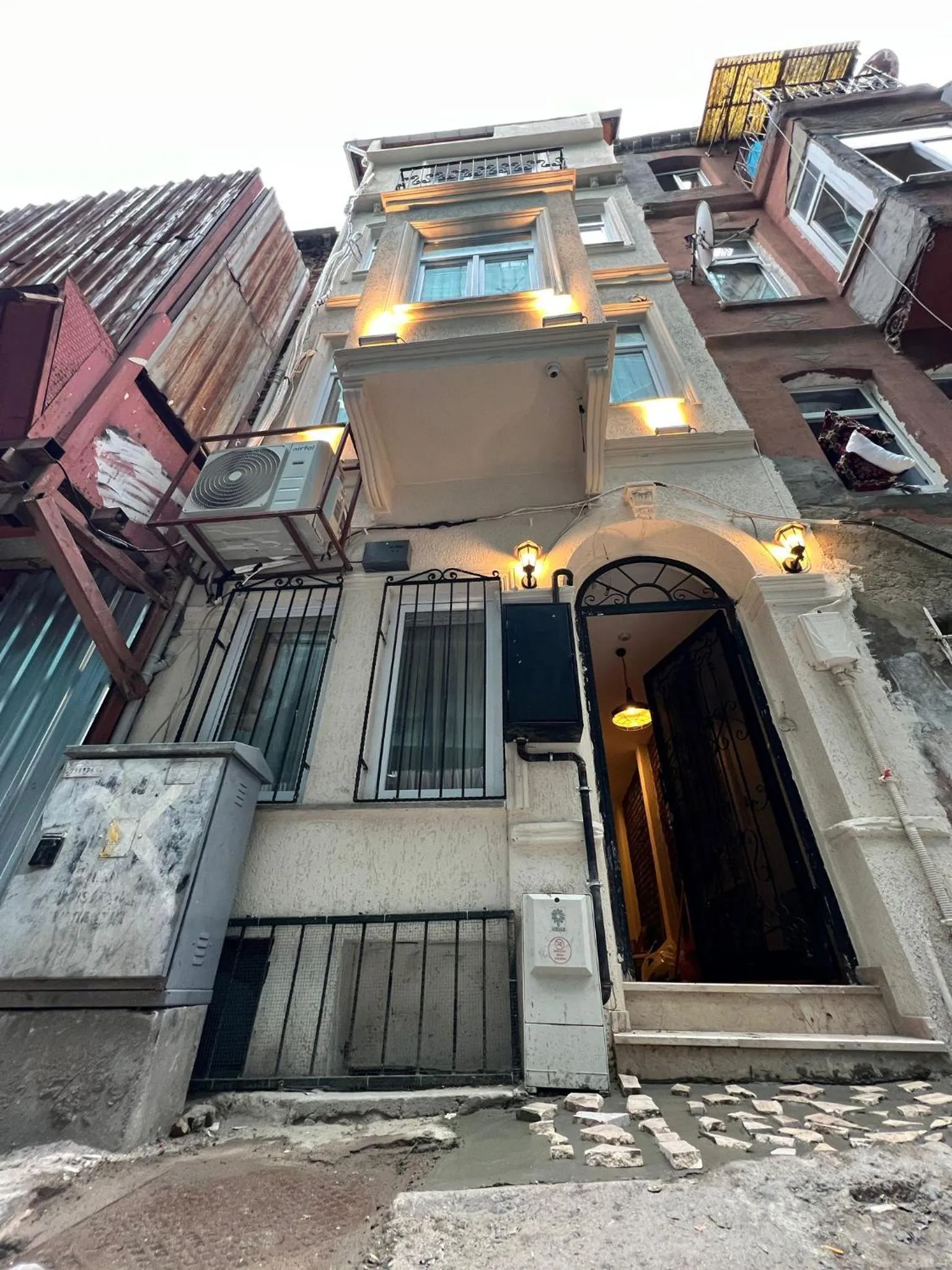 Property building in Taksim Nacre 360 Suit